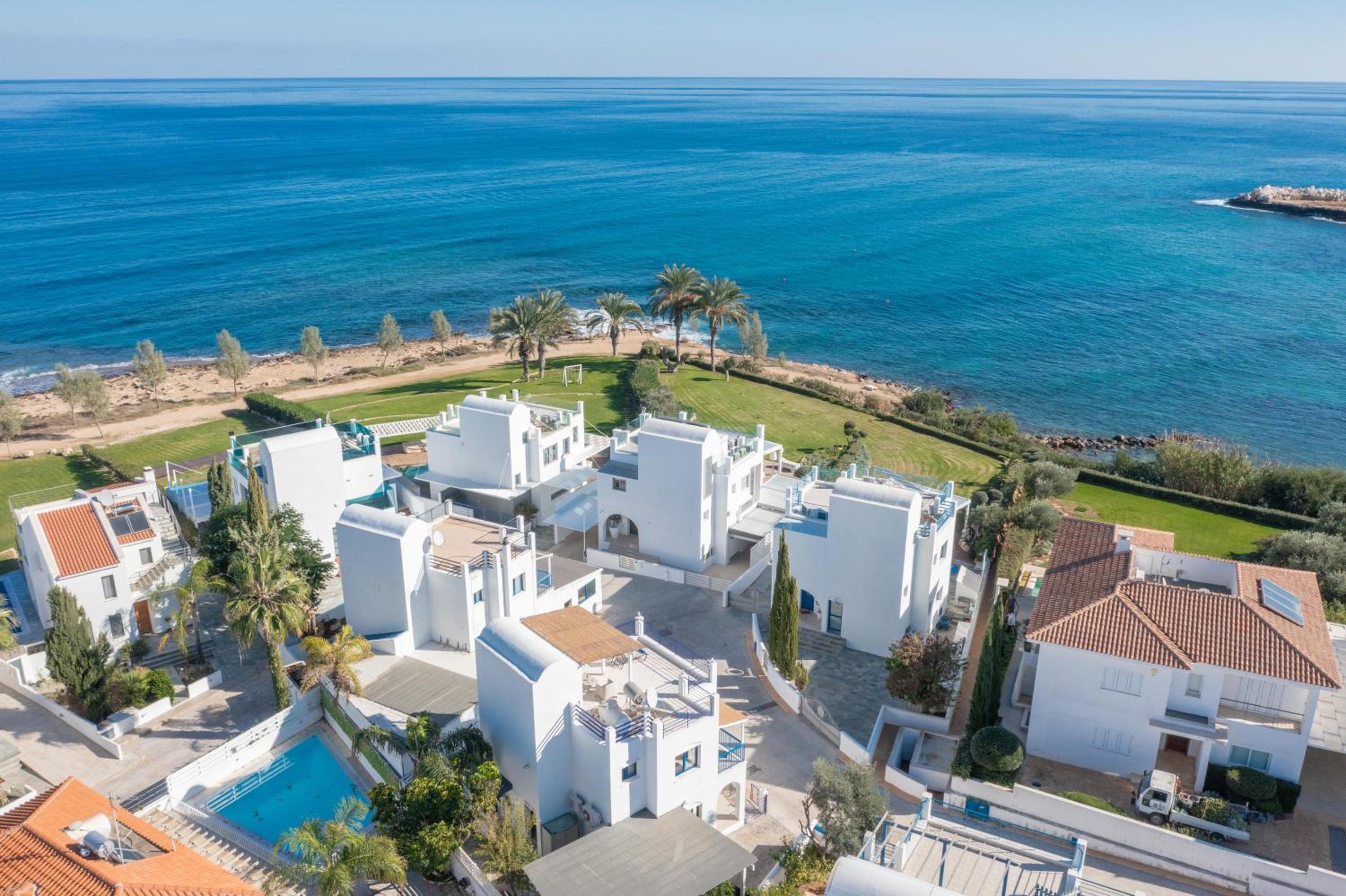 Villa Saint Nikolas view 3
