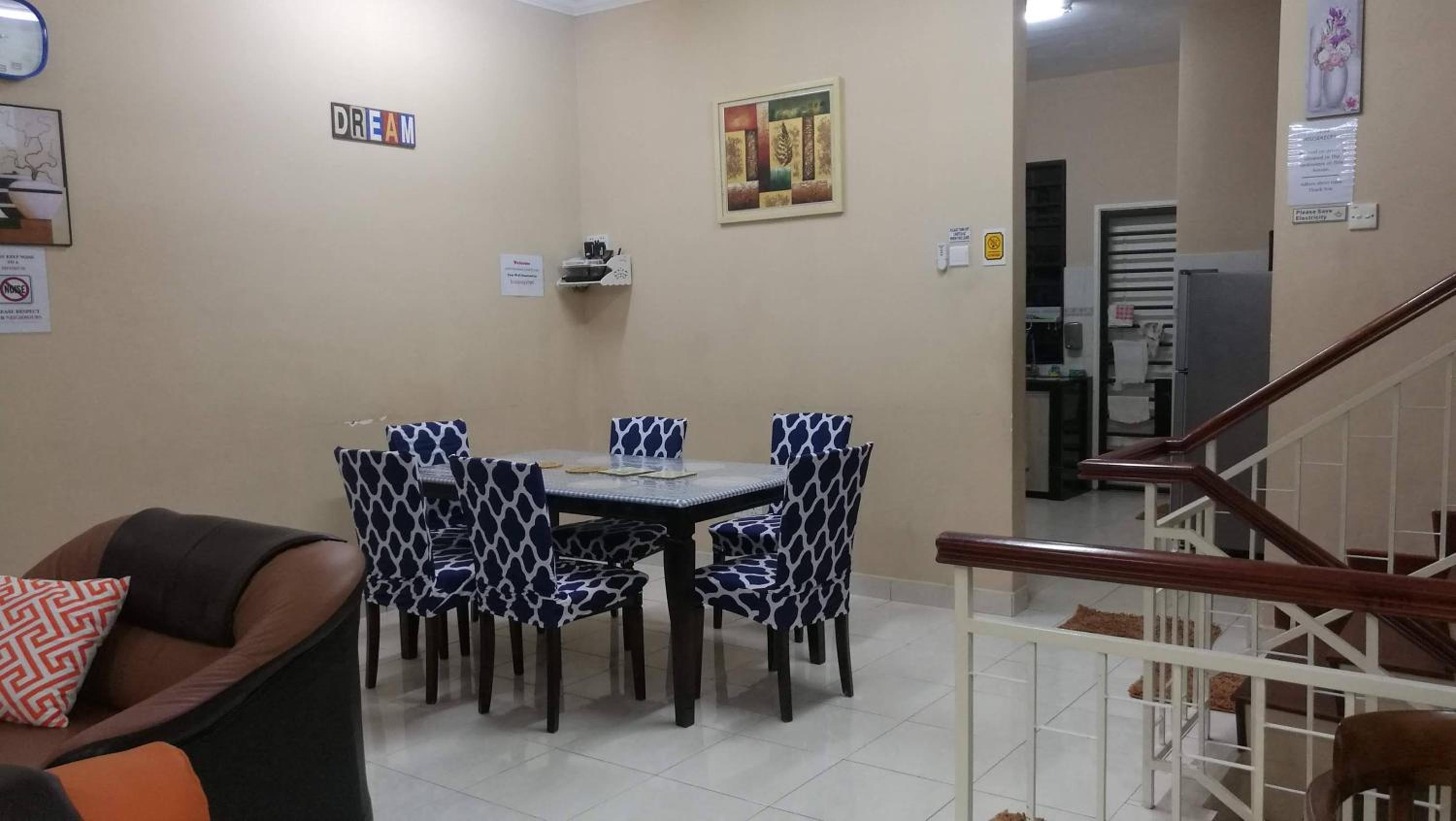 Cosy P6 Homestay view 3