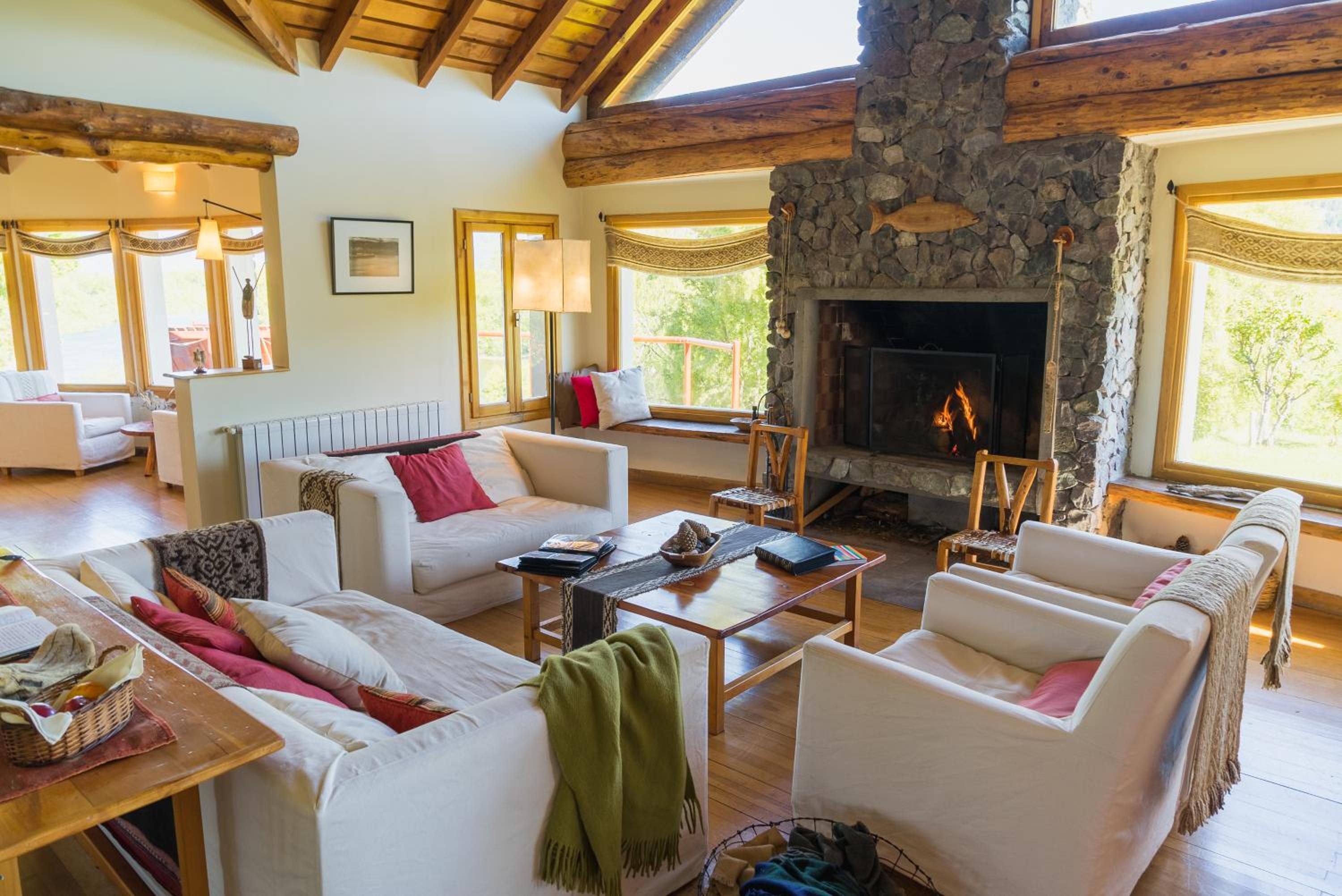 Challhuaquen Lodge