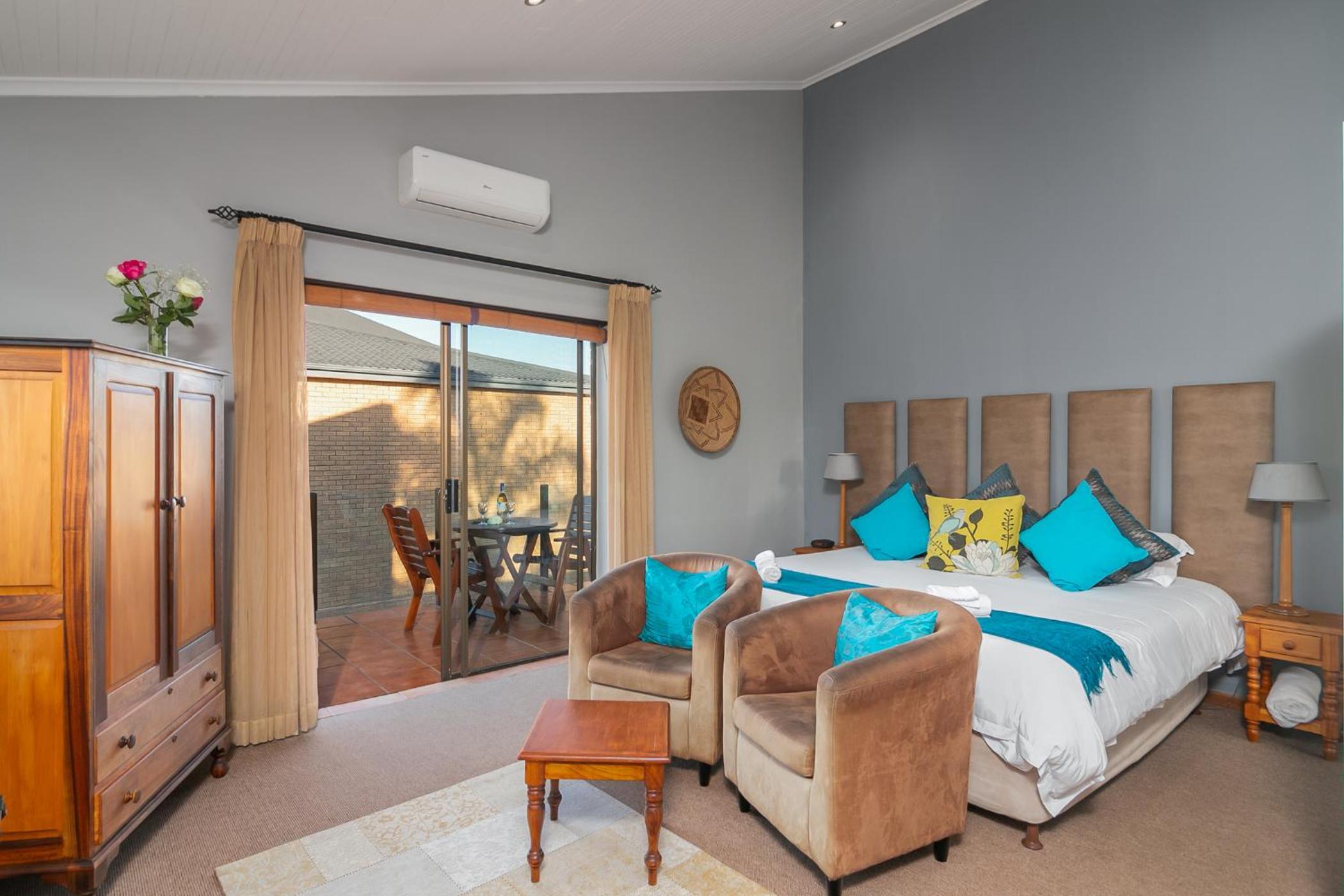 Overmeer Guest House