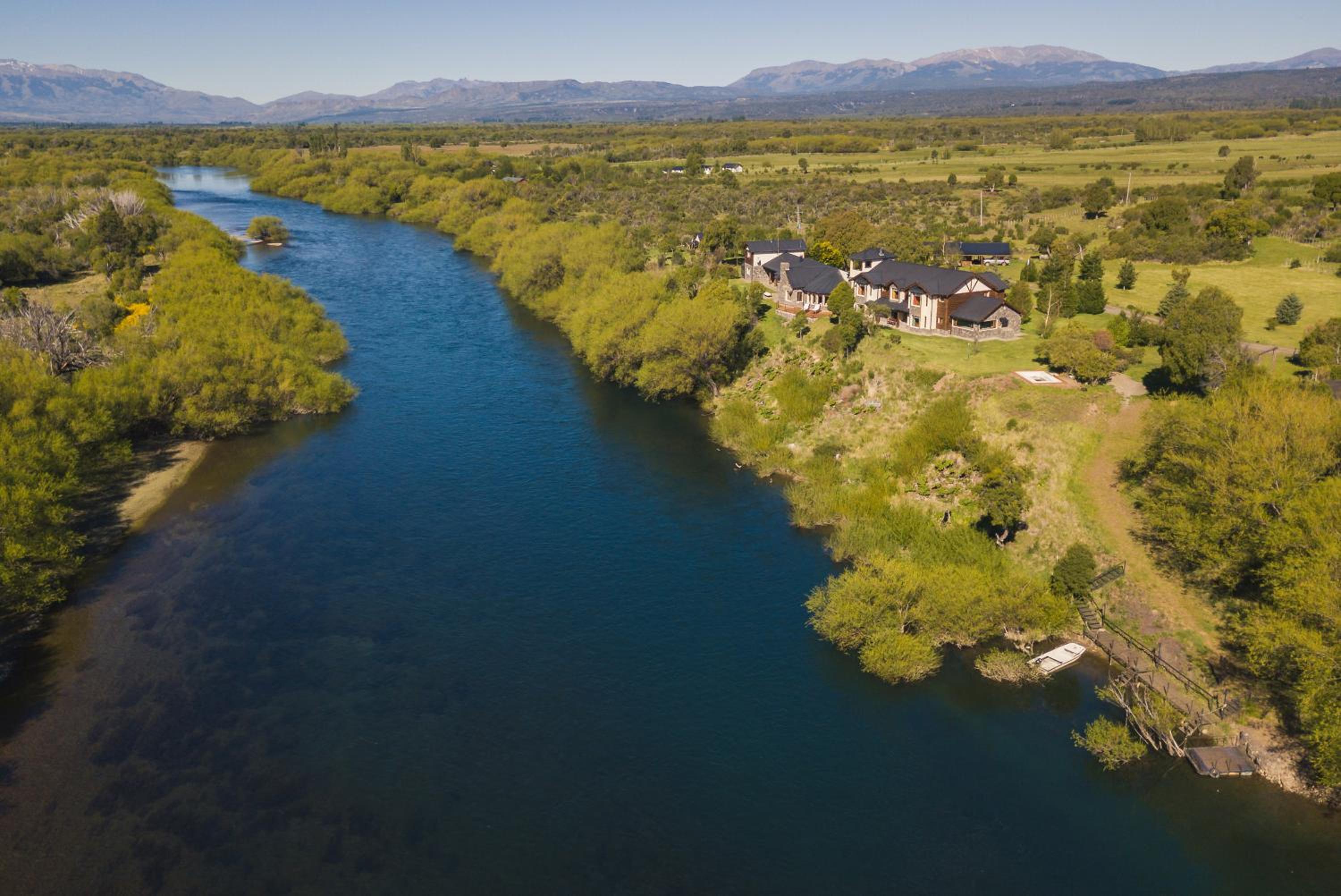 Challhuaquen Lodge