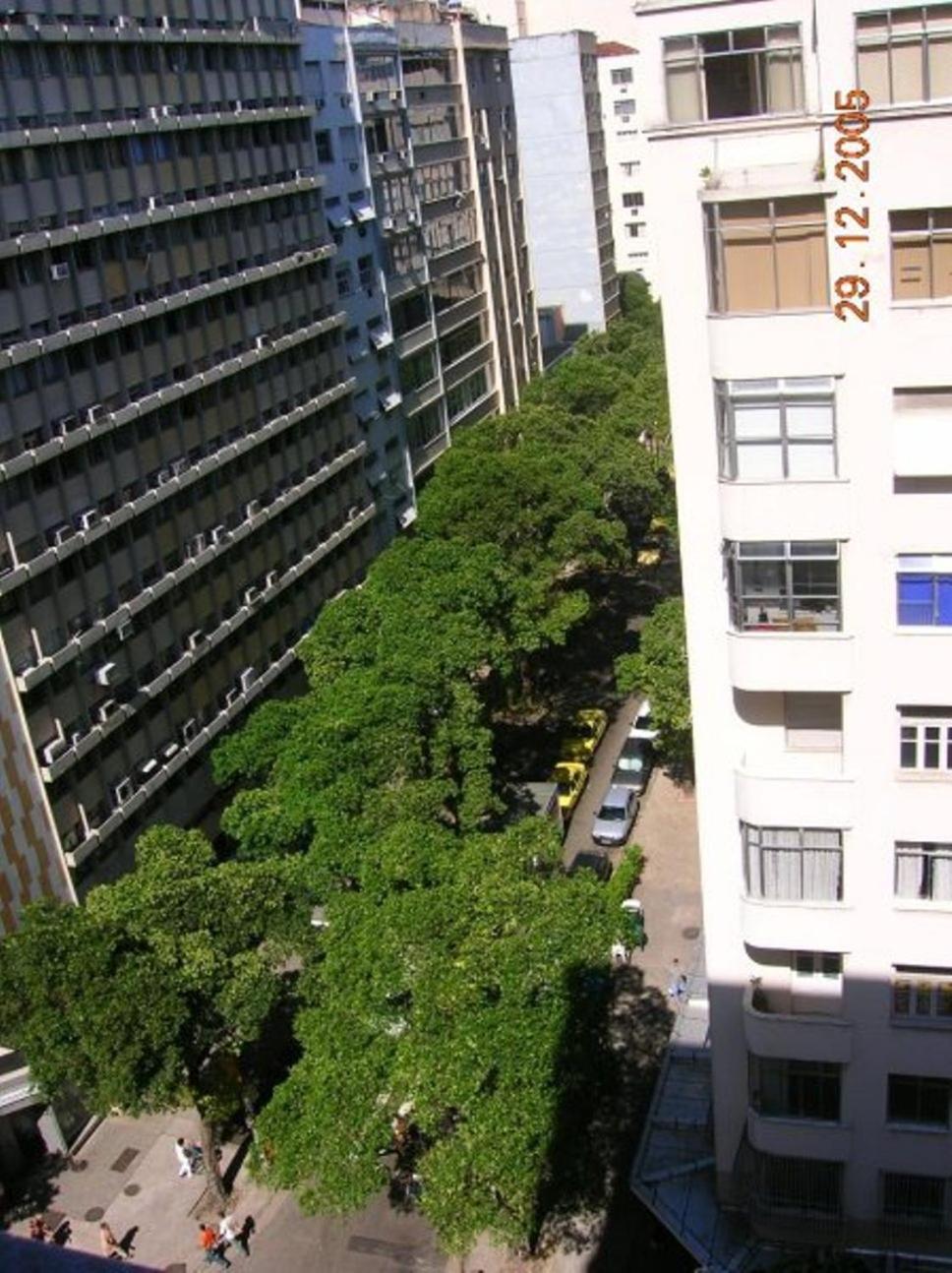 Apartamento Xavier da Silveira 40 view 3