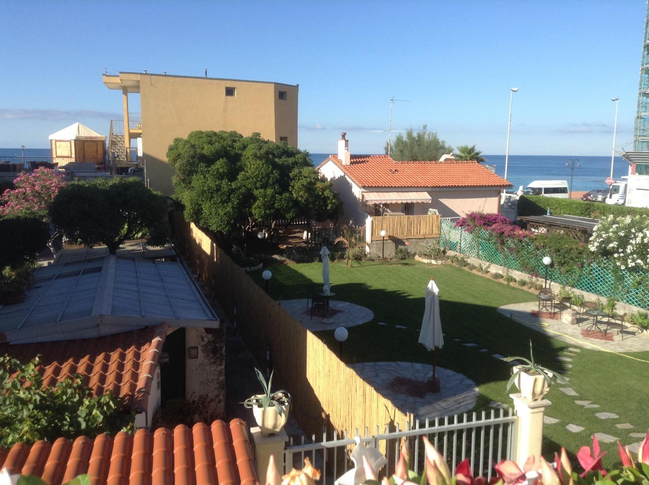 Photo 46