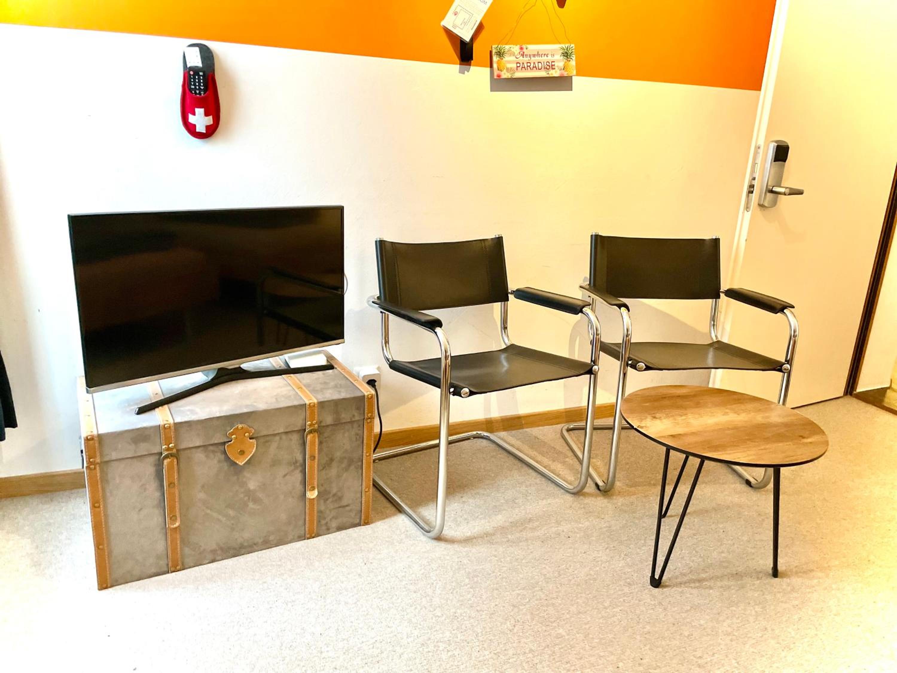 VIVA Hostel
