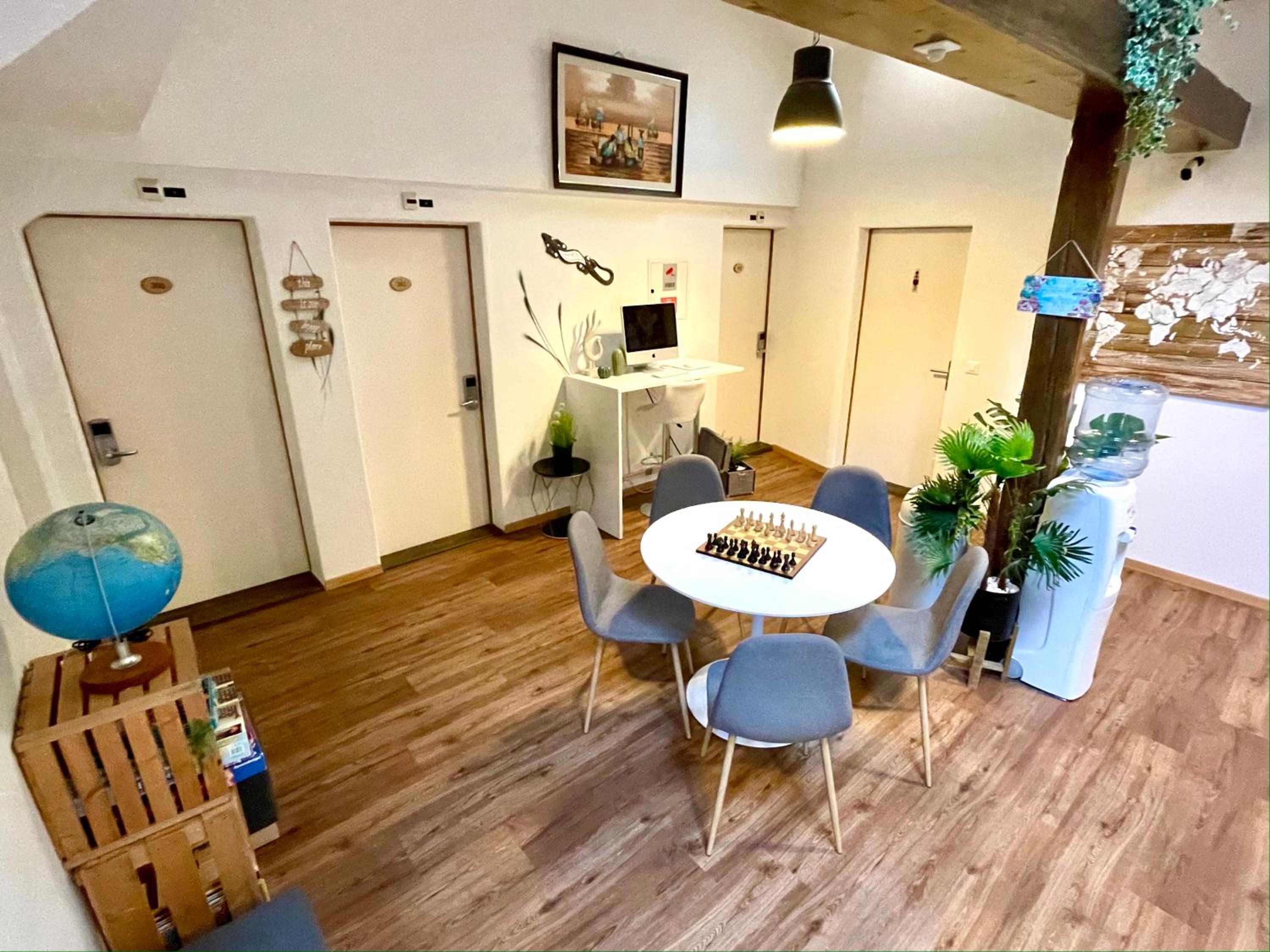 Chur Vacations - VIVA Hostel - Property Image 3