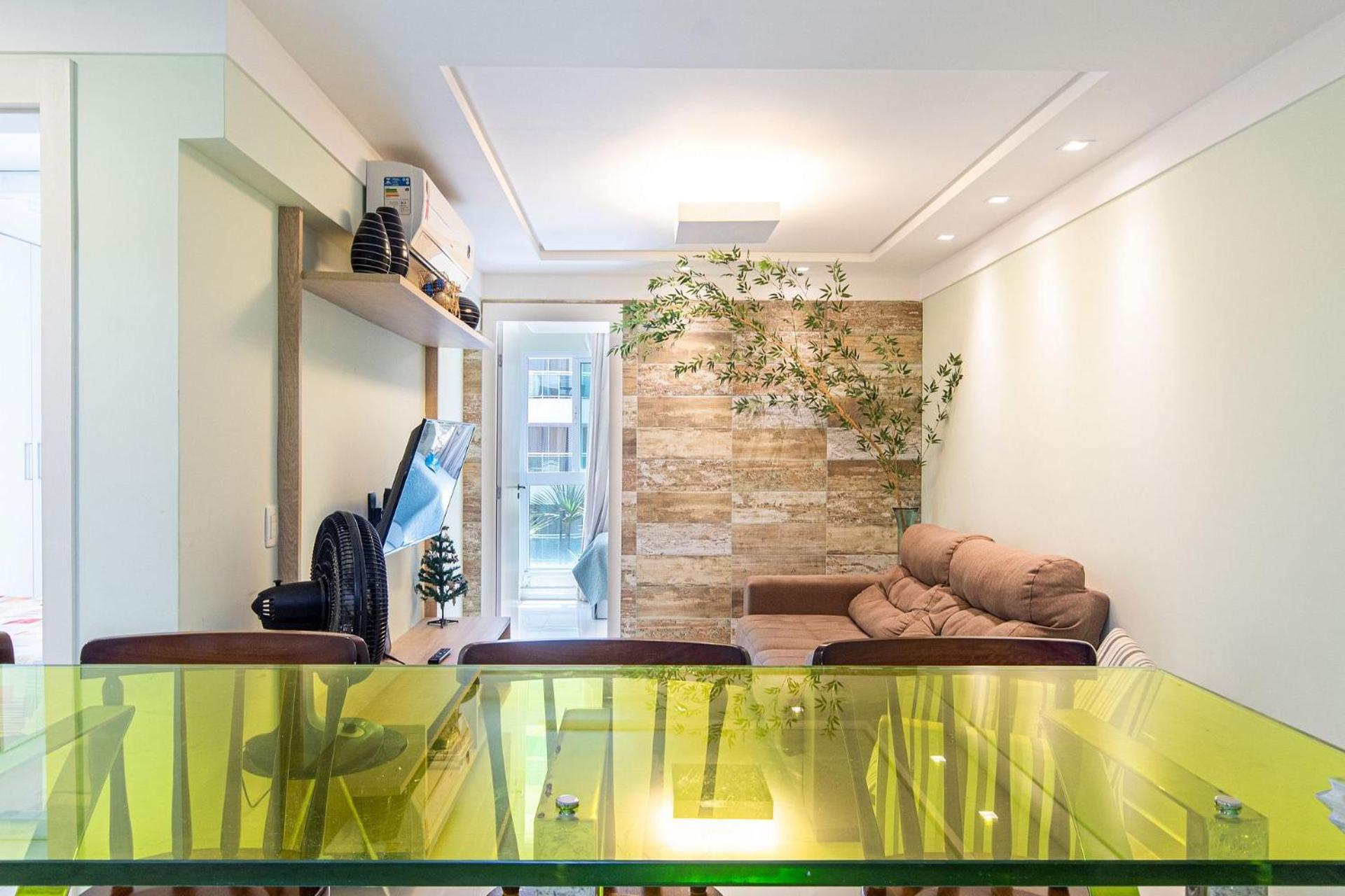 In Mare Bali #138 - Flat em Cotovelo por Carpediem