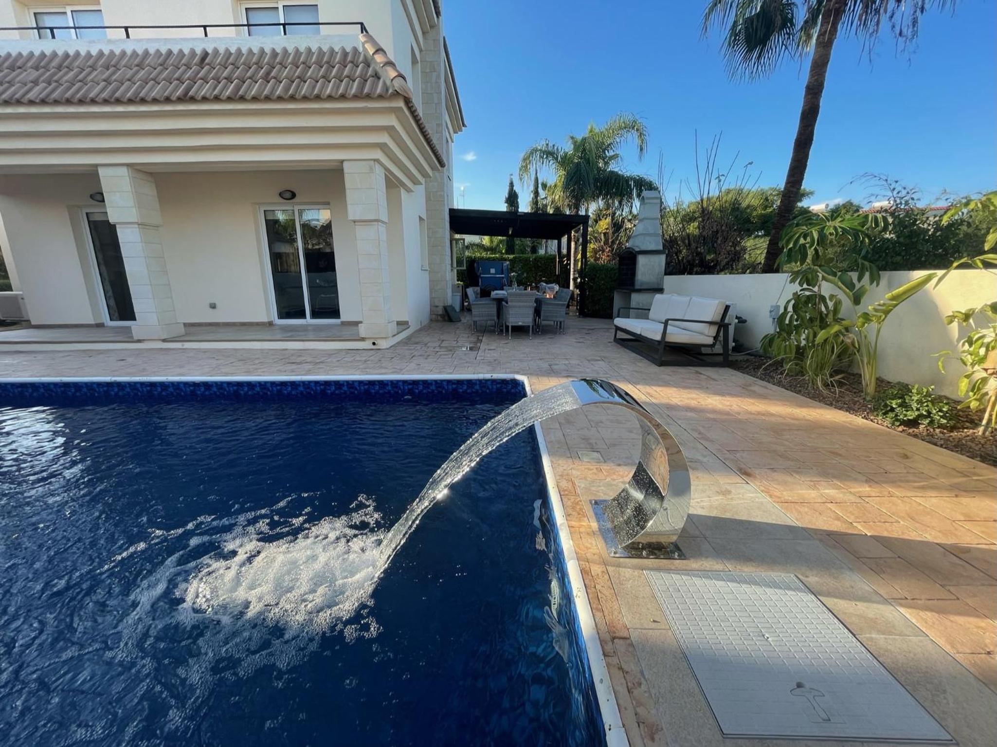 Luxury spacious holiday Villa with heated swimming pool view 2