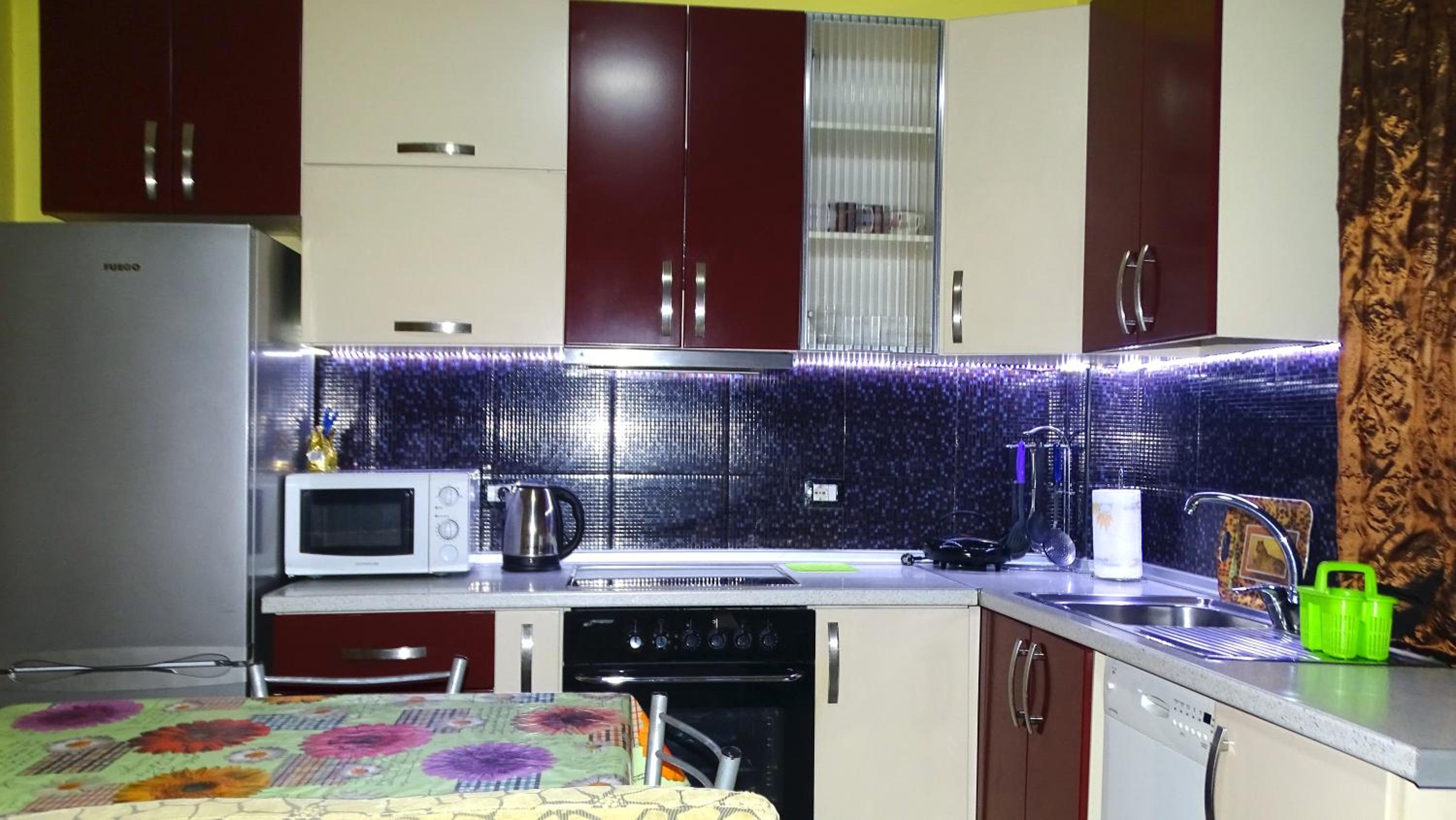 Central Apartments Shoshi