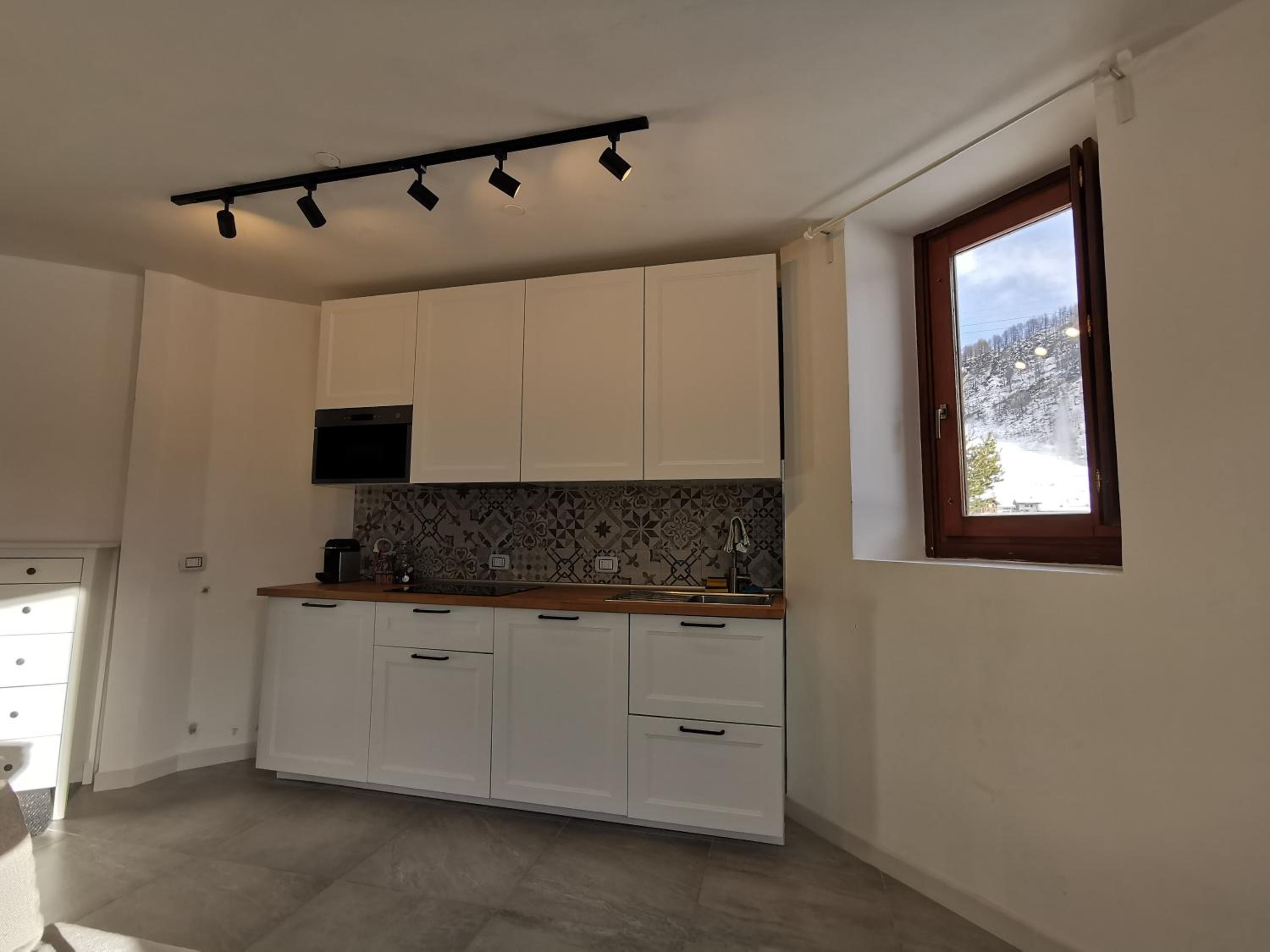 Aura Snowy Peaks Apartment at the foot of the Matterhorn - Cerviniaholidays-com view 5