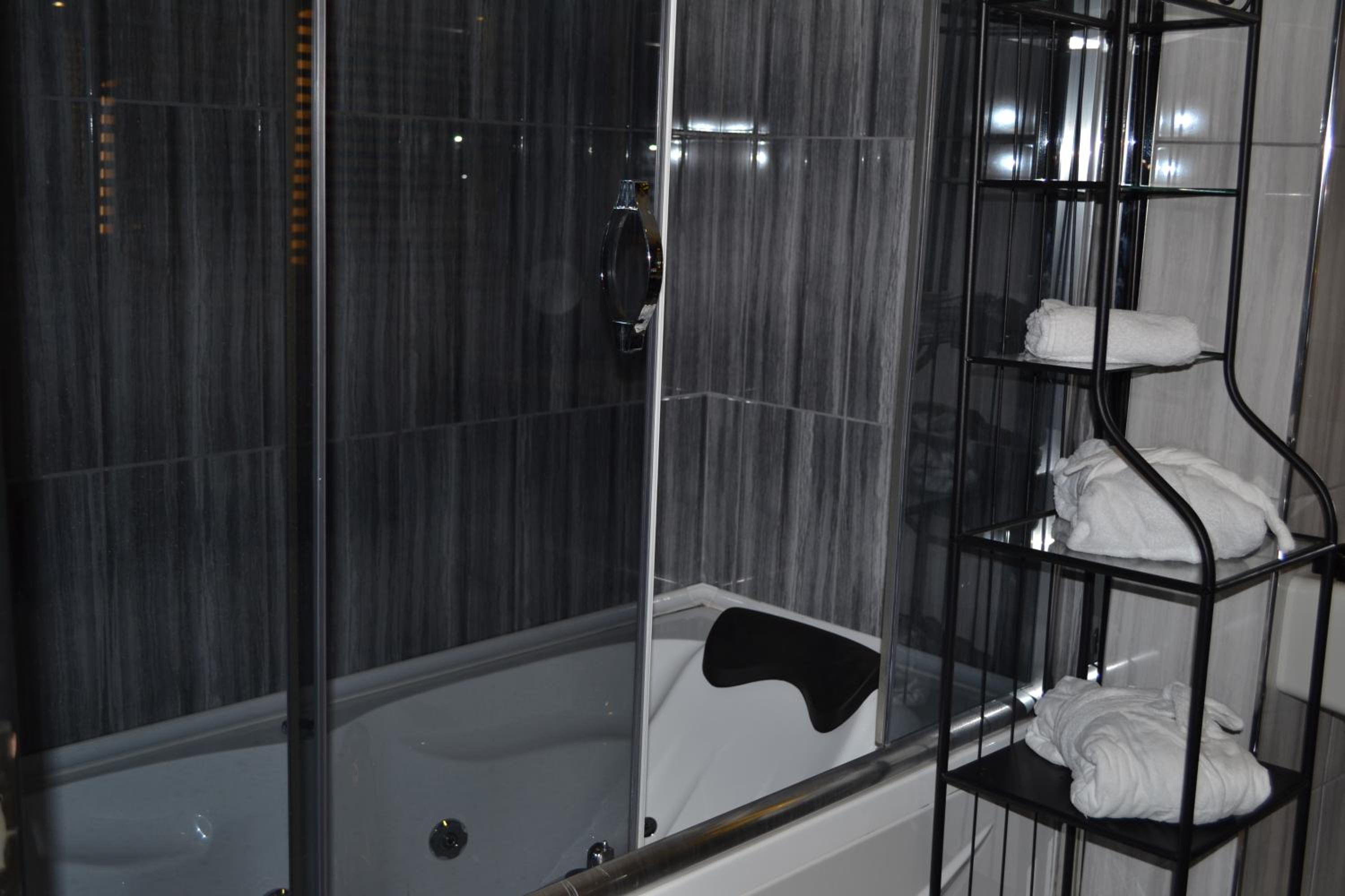 Gümüş Sarayı Süitleri - Image 16