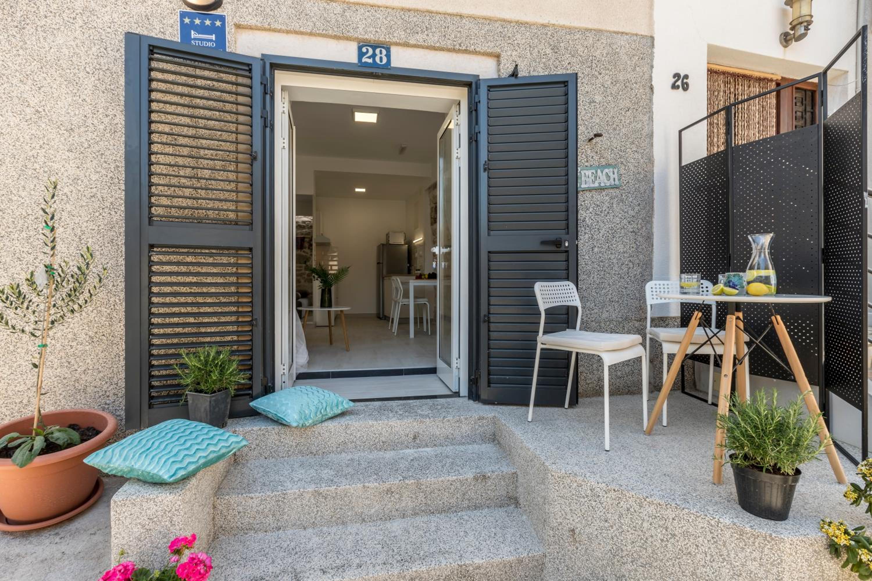 Luxury apartments SKALINADA near beaches, Tisno - Dalmatia view 5