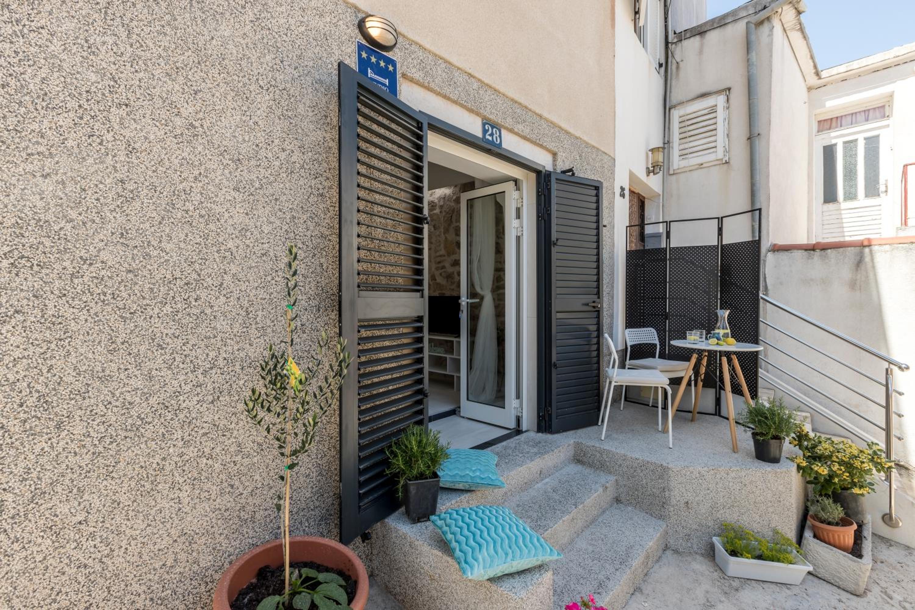 Luxury apartments SKALINADA near beaches, Tisno - Dalmatia view 4