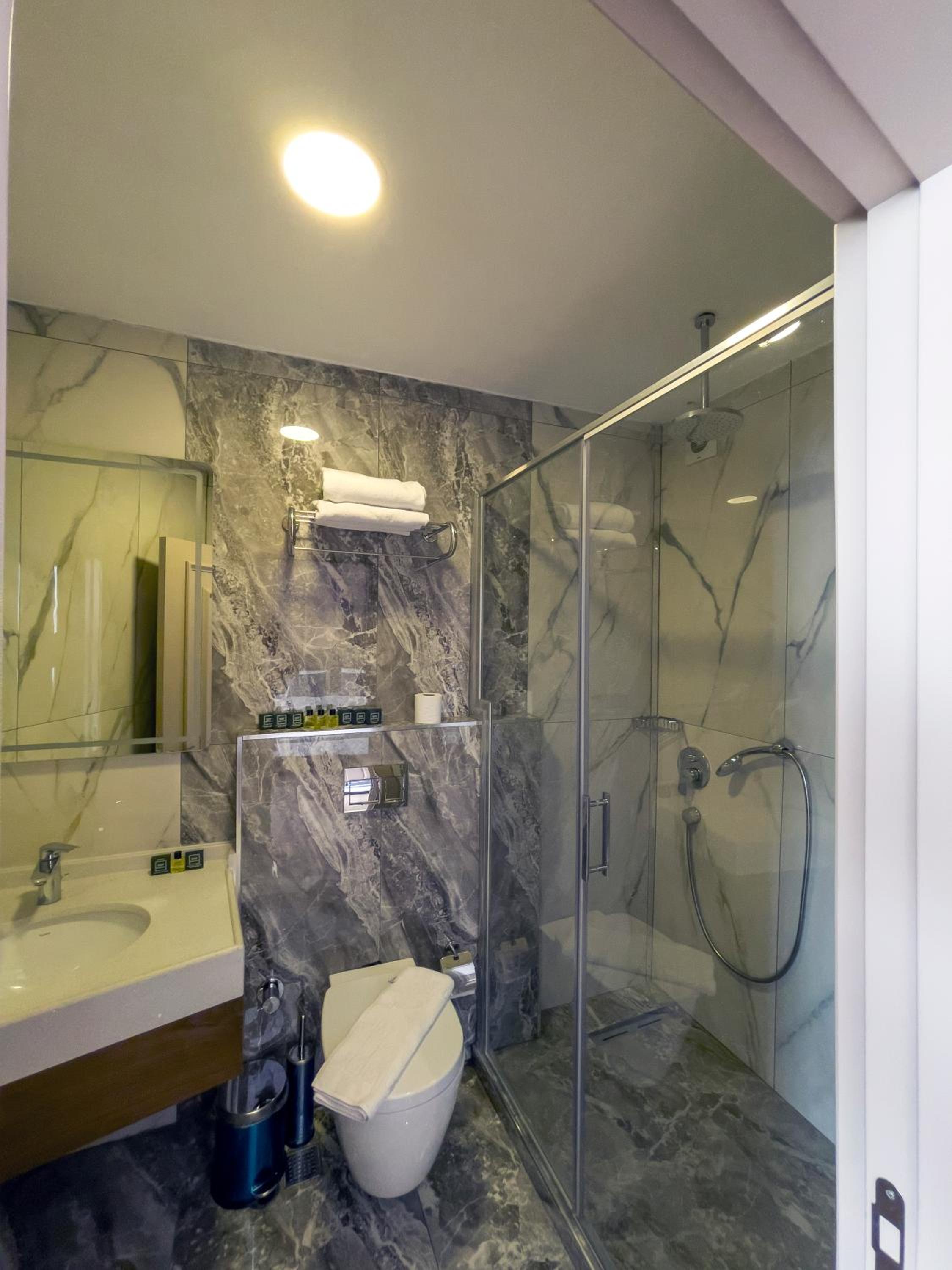 Martinenz Hotel - Image 26