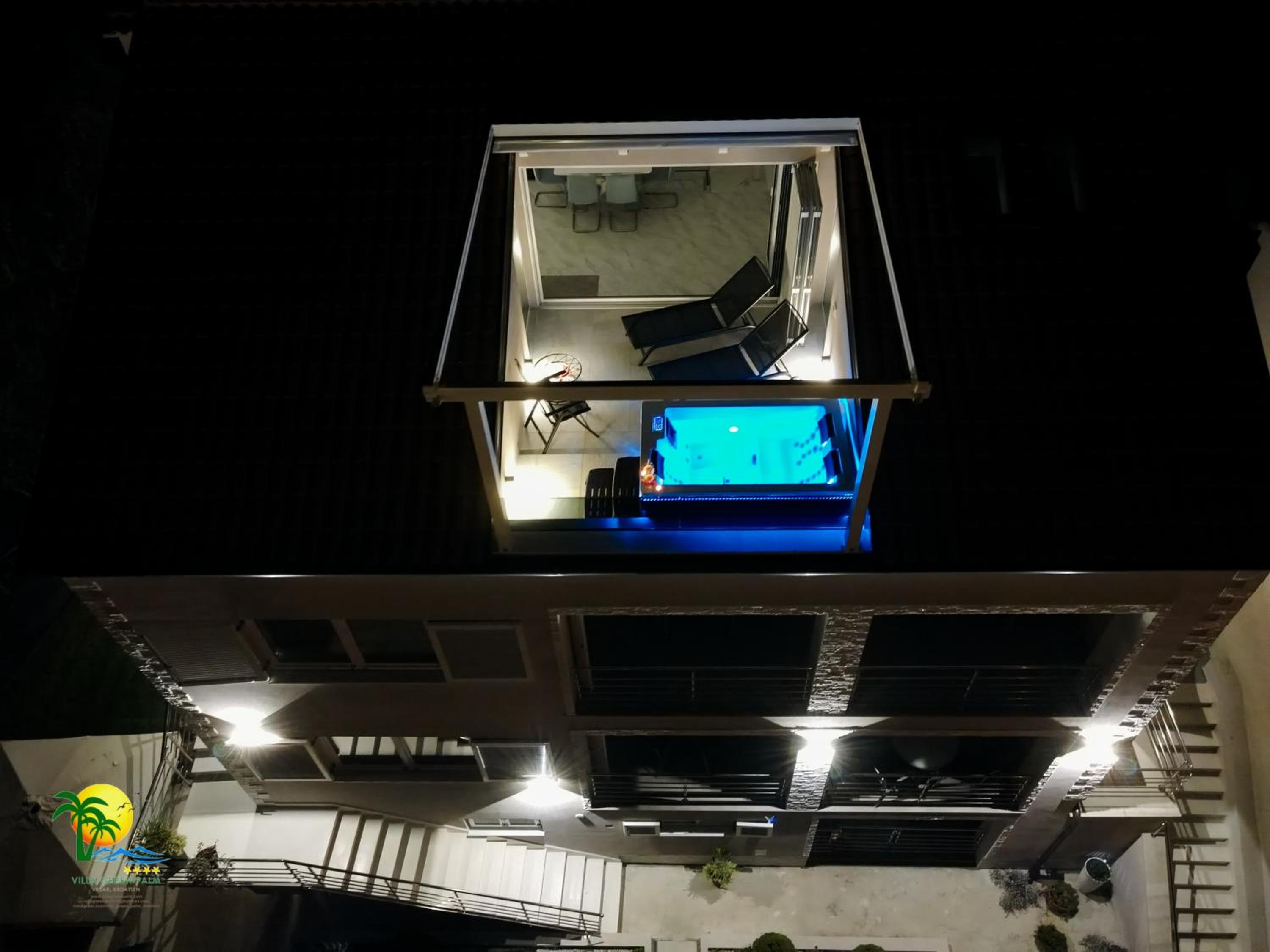 Photo 108
