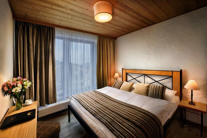 Chalets Jasná Centrum APARTMENT L - Free Jacuzzi & Sauna and Chopok view