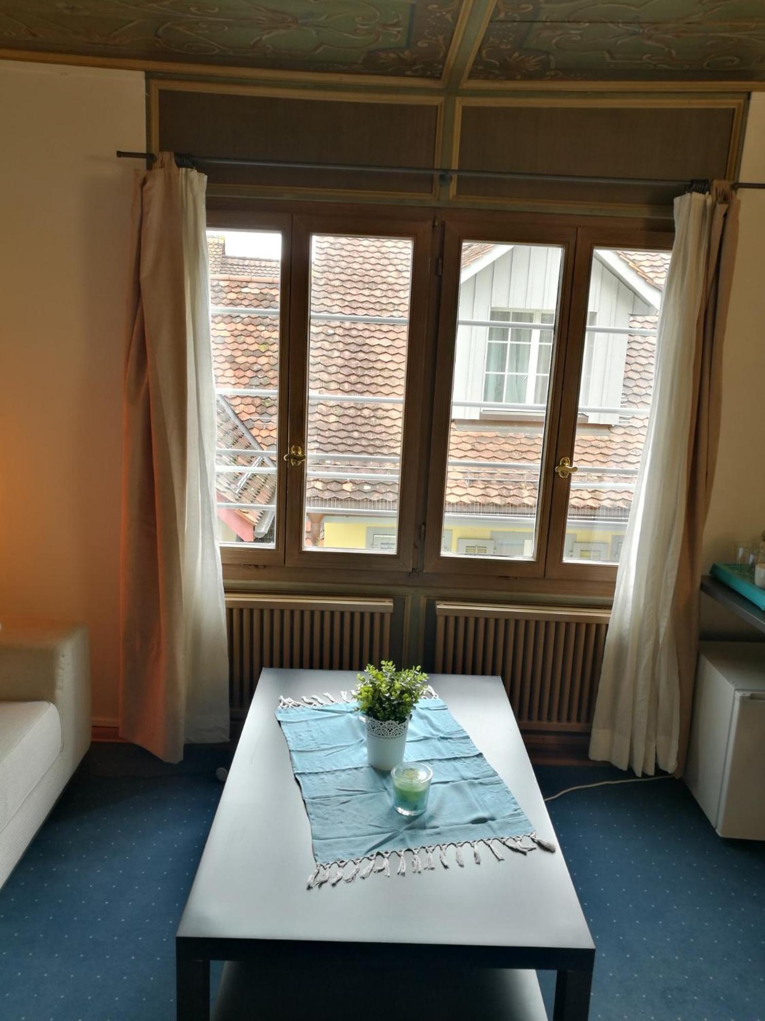 Casa Koraal - Old Town Zug view 2