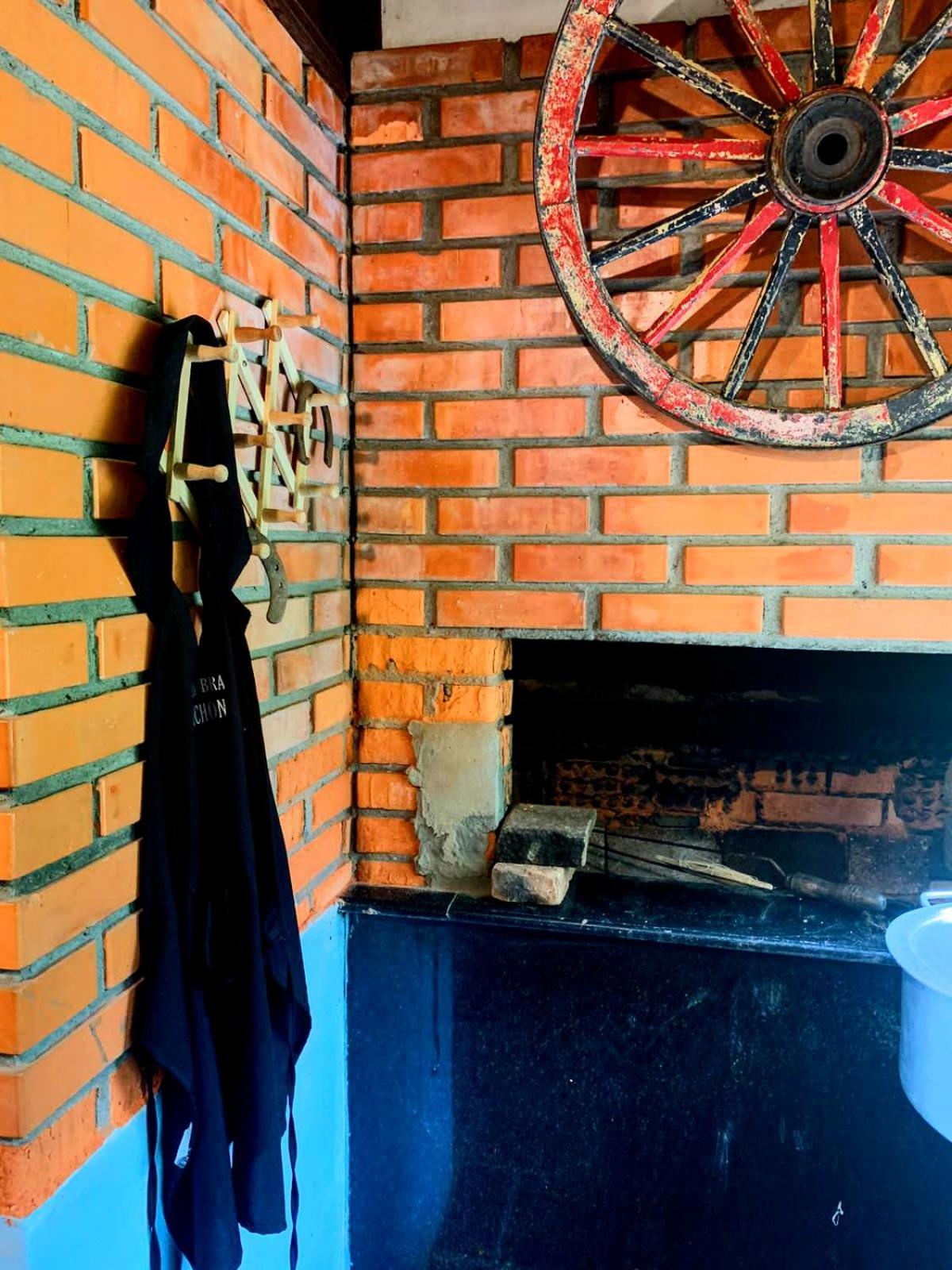 Pedra Branca Eco Hostel e Camping