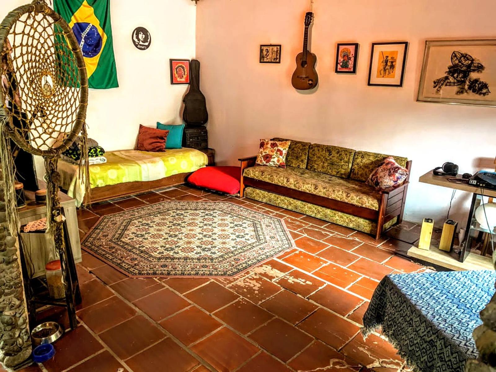 Pedra Branca Eco Hostel e Camping