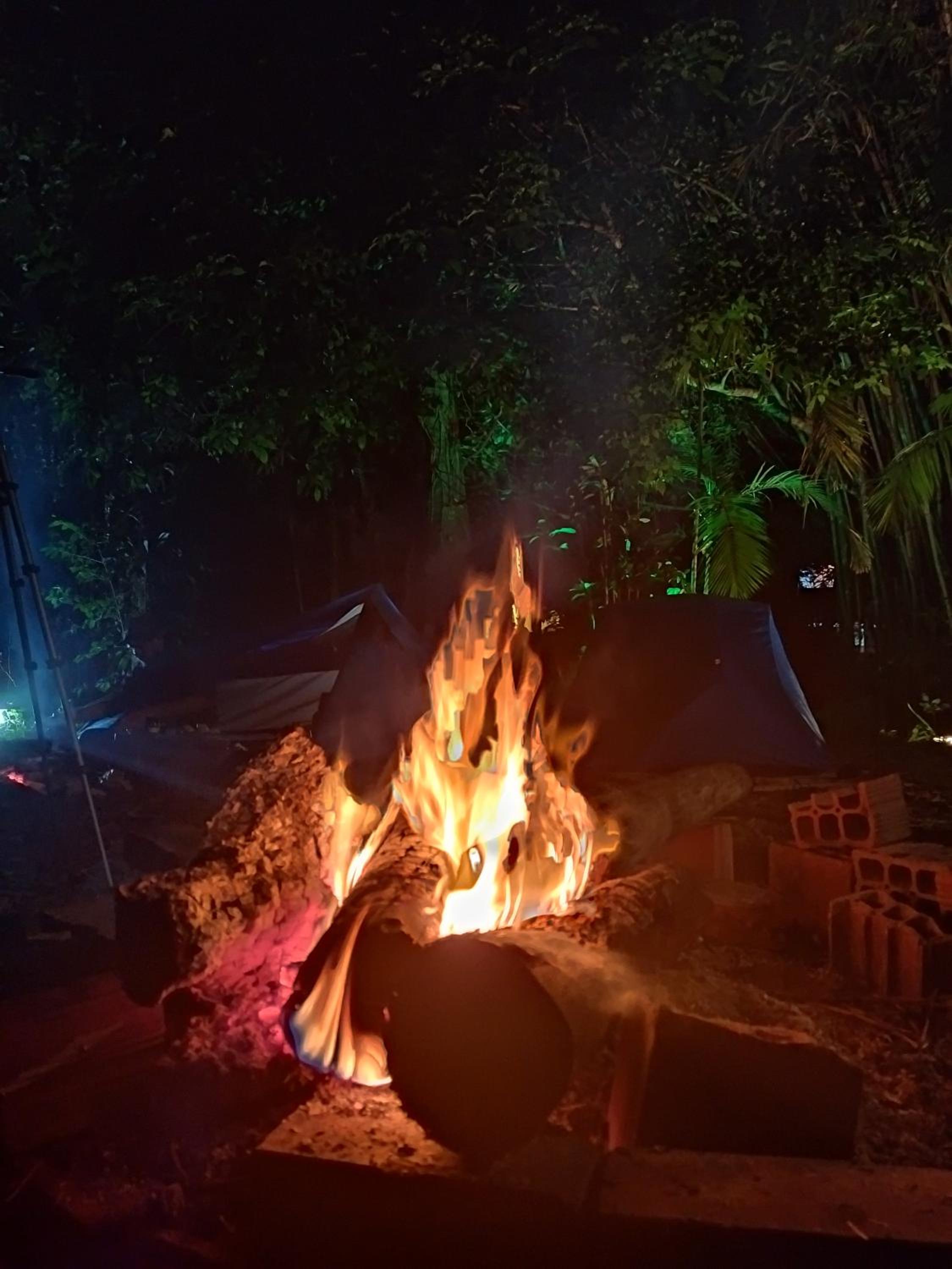Pedra Branca Eco Hostel e Camping