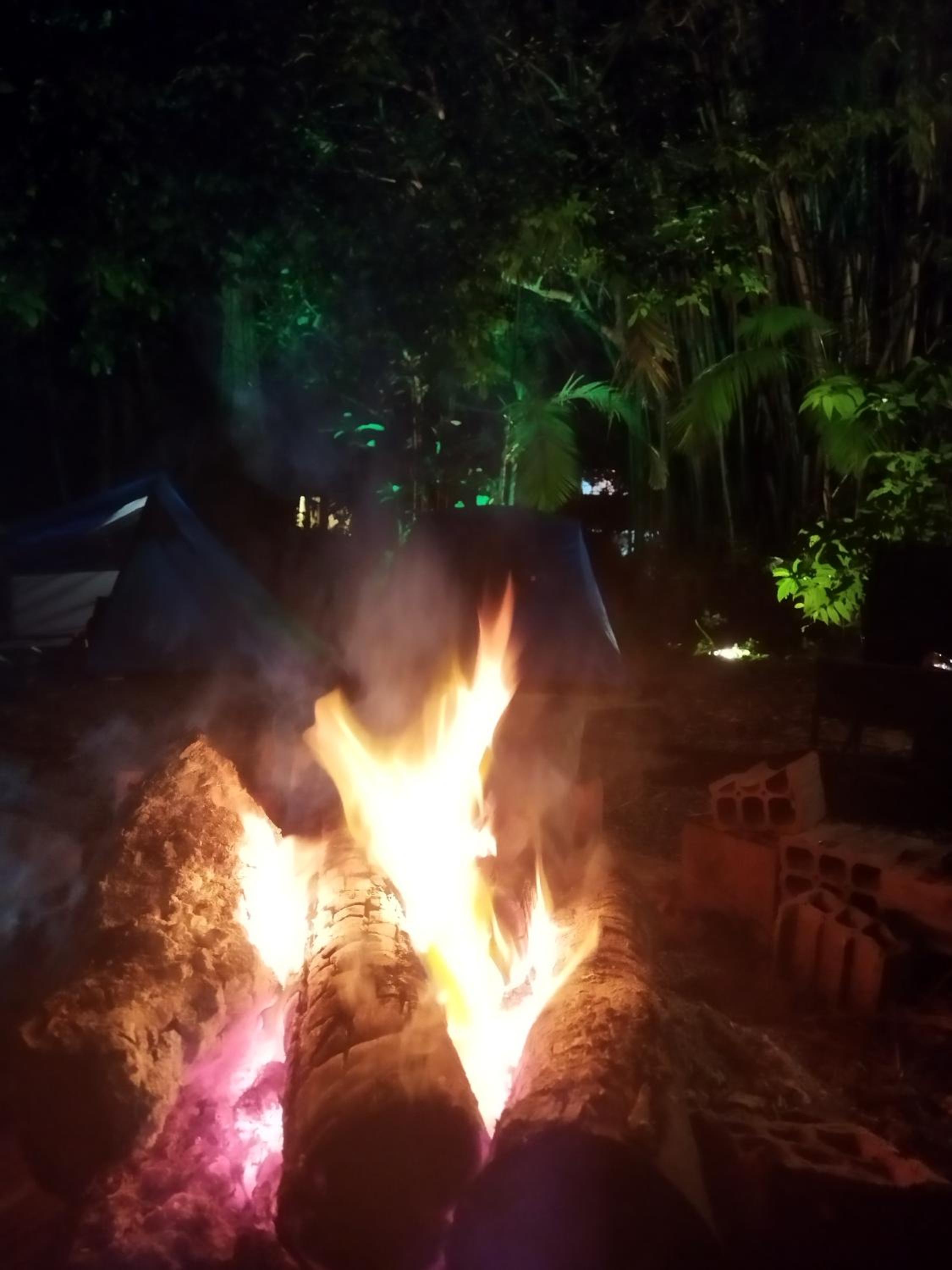 Pedra Branca Eco Hostel e Camping