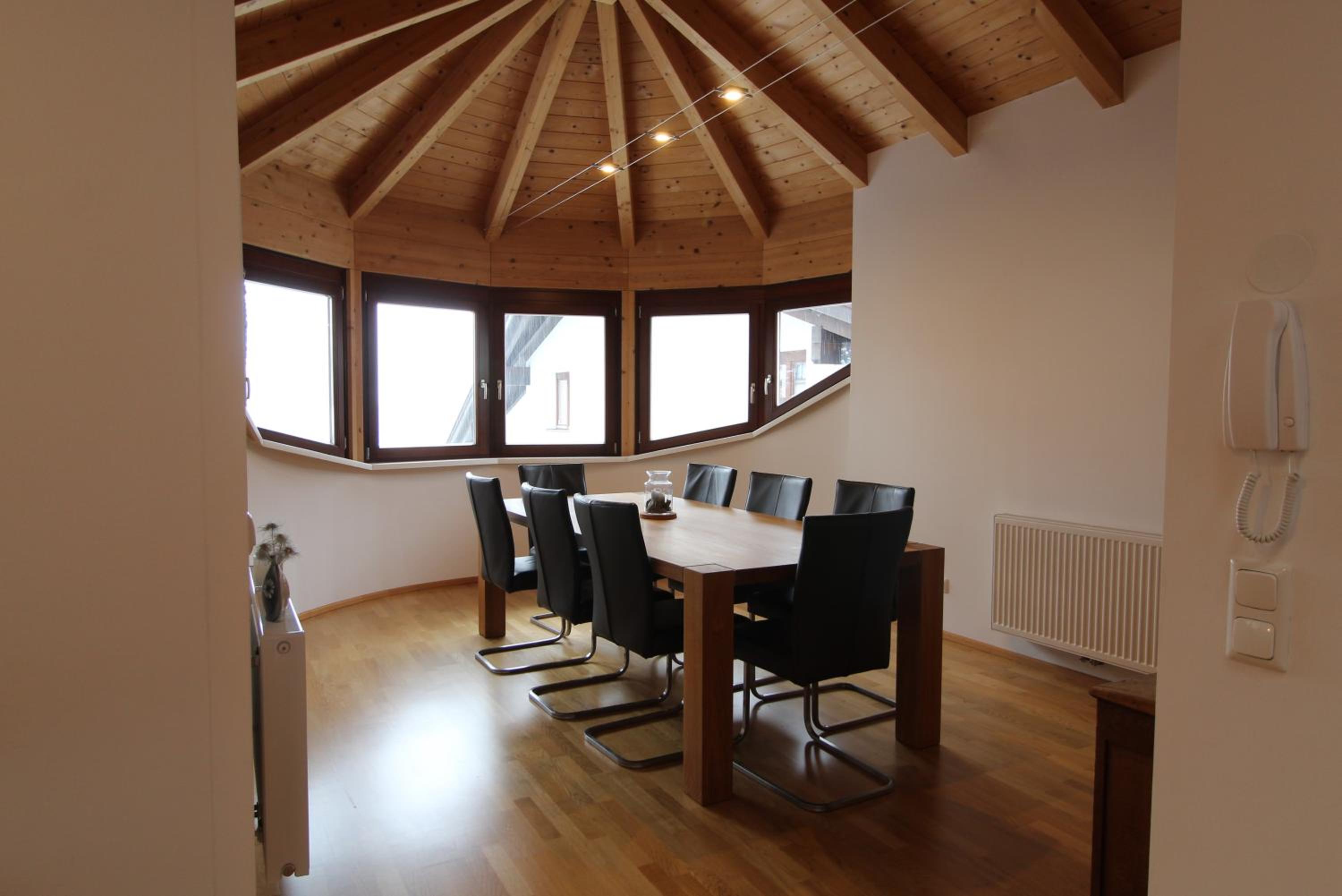 meeting & event spaces