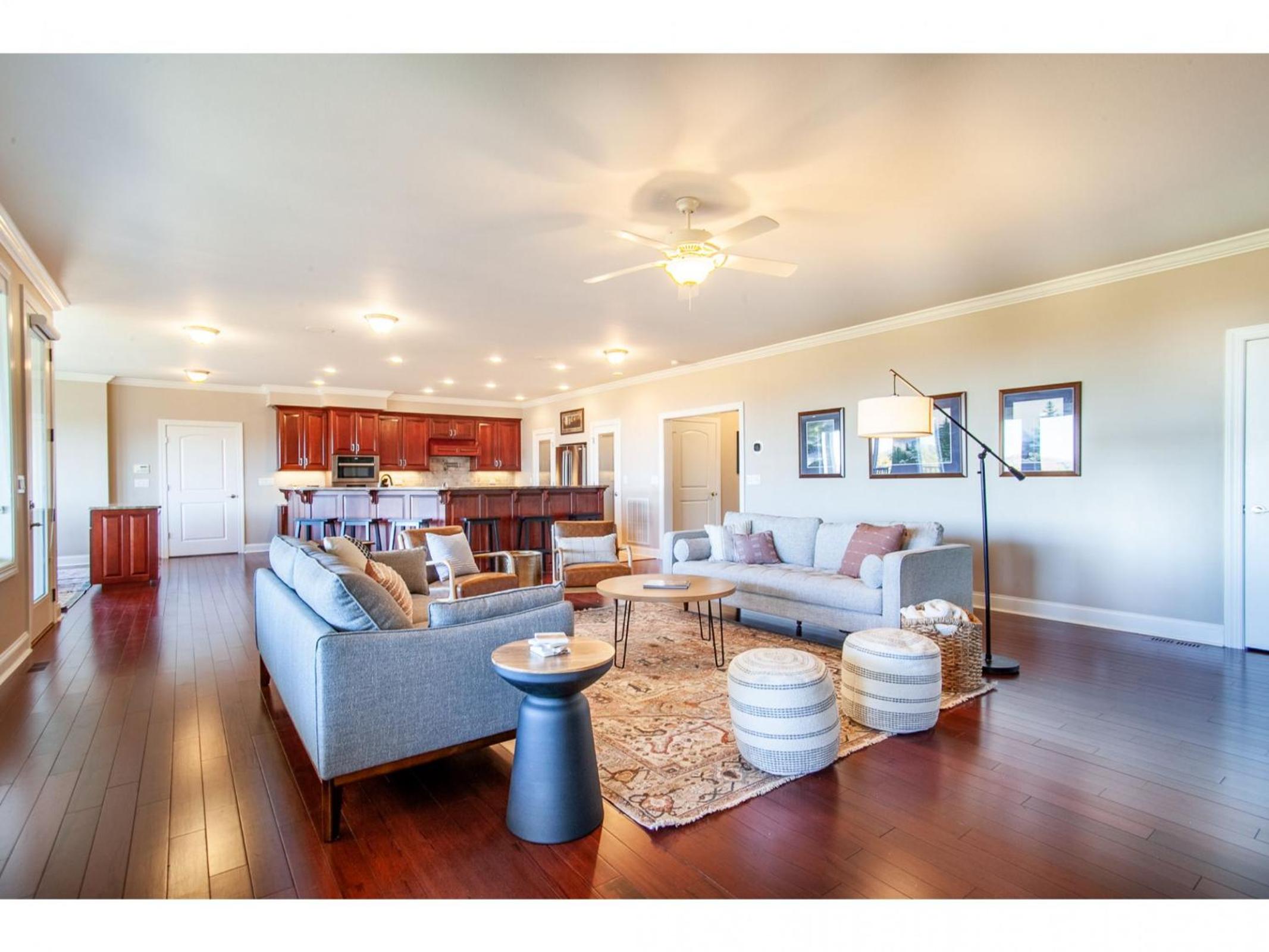Endless Mountain Views - Hot Tub & Fireplace! view 4