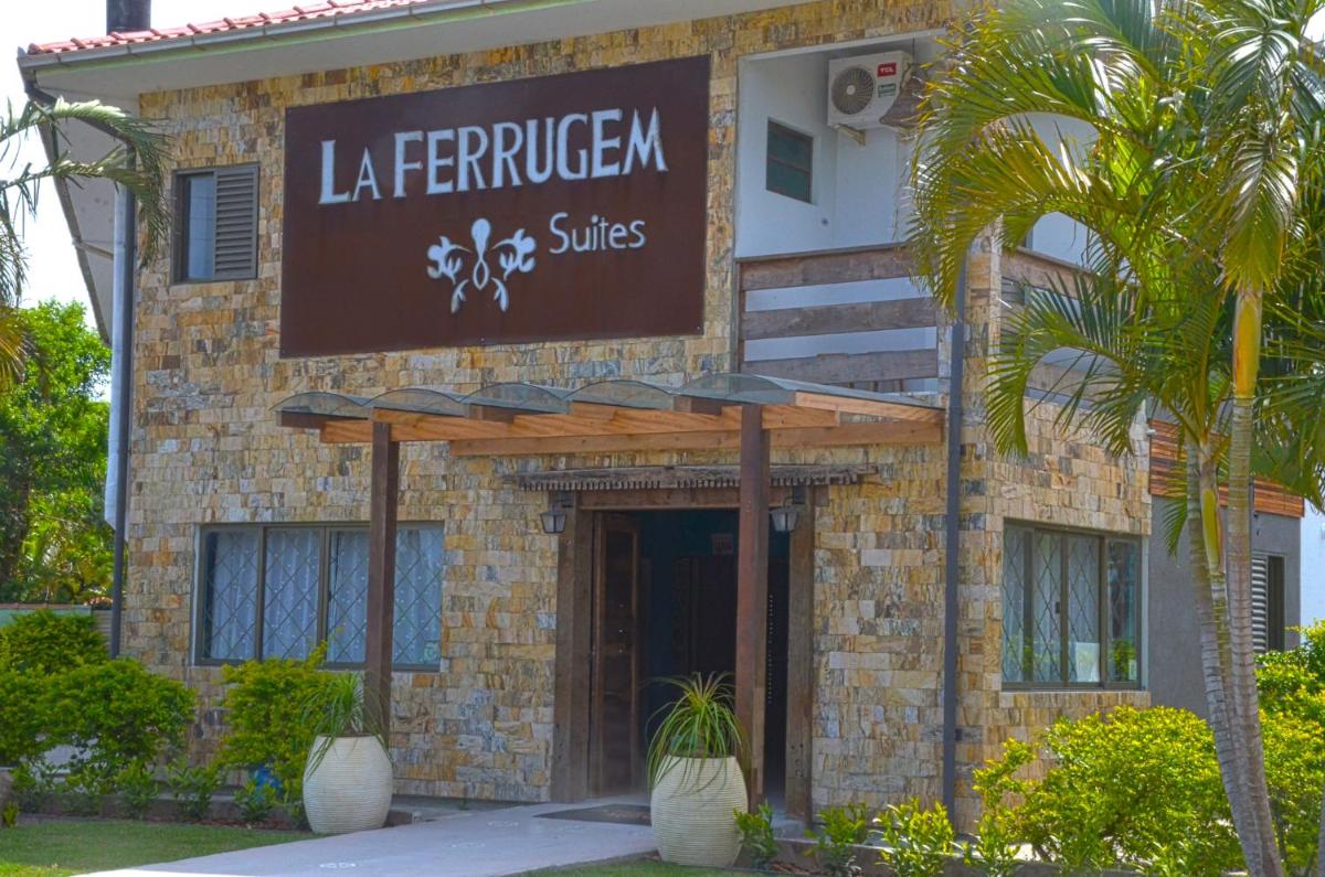 La Ferrugem Suites - 100 mts da Praia
