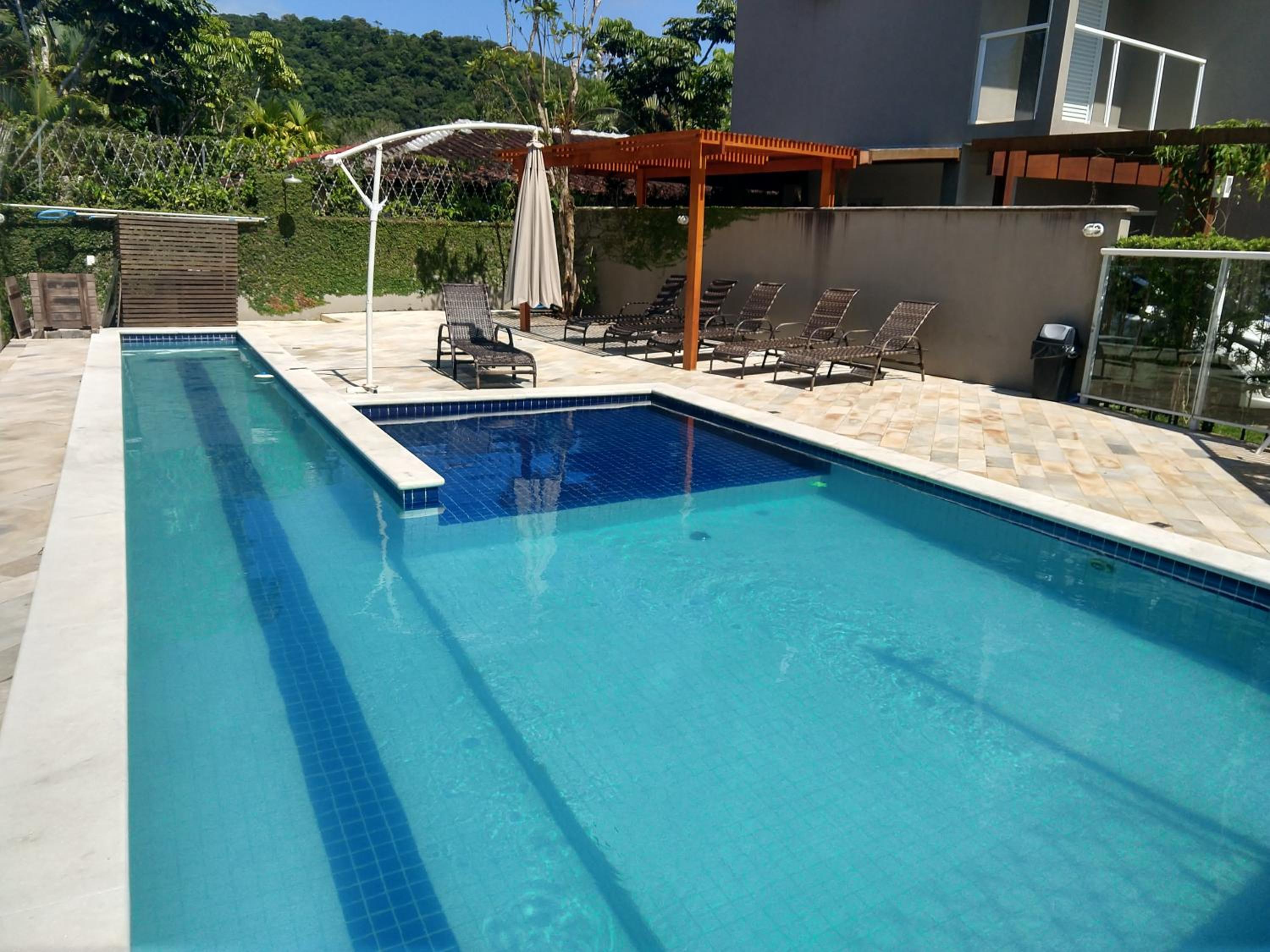 Casa em condomínio fechado, ambiente familiar