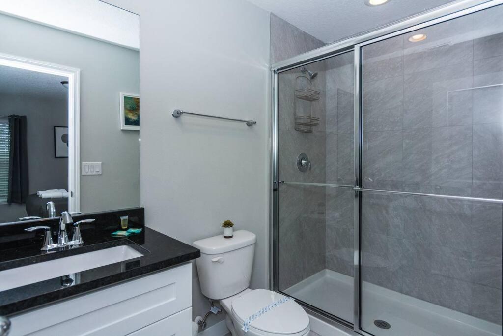 Beautiful Four Bedrooms Townhouse with Splash Pool at Le Reve Resort (211521) view 4