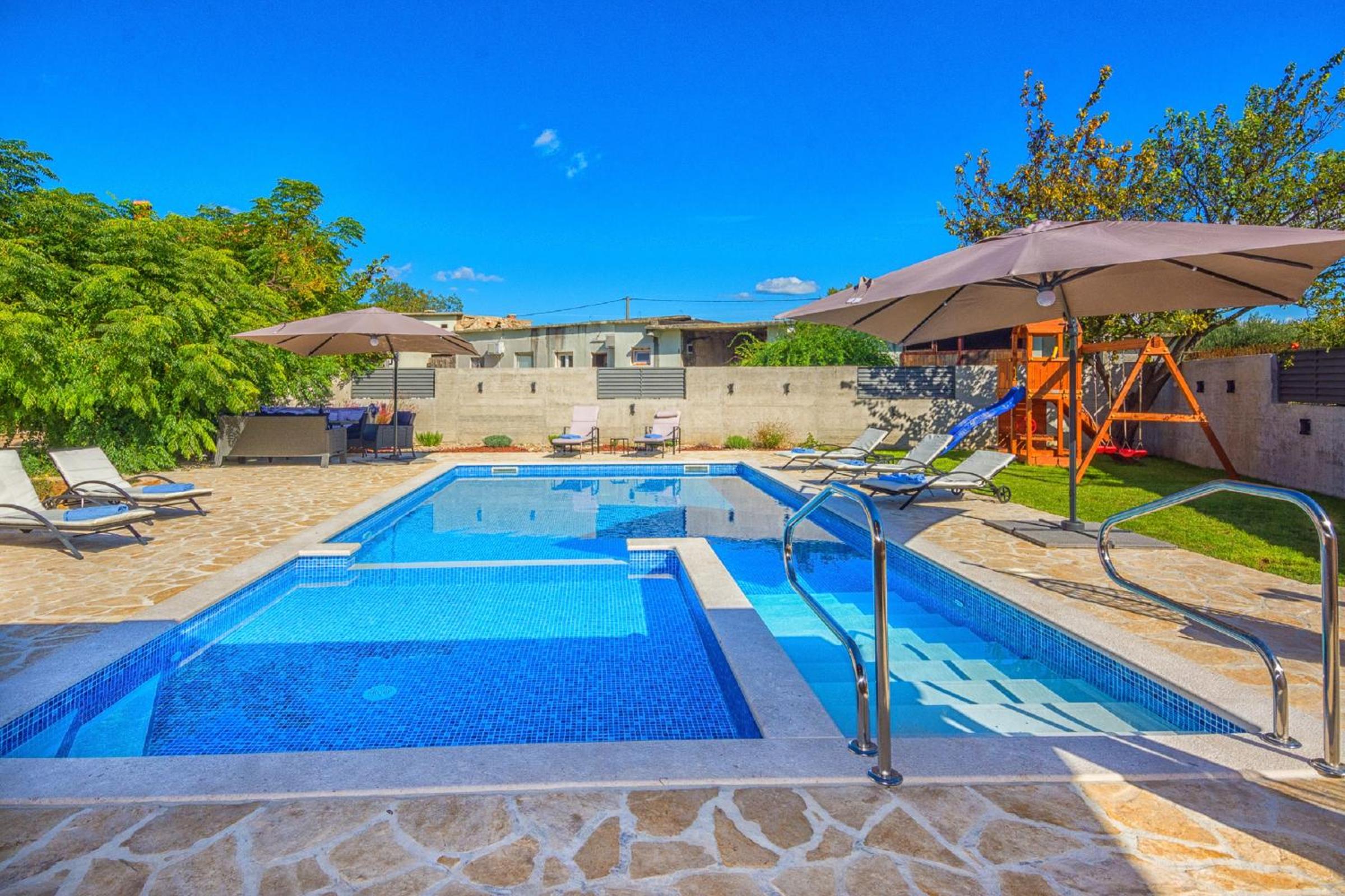 Holiday Home Tower with private pool, sauna and quads view 4