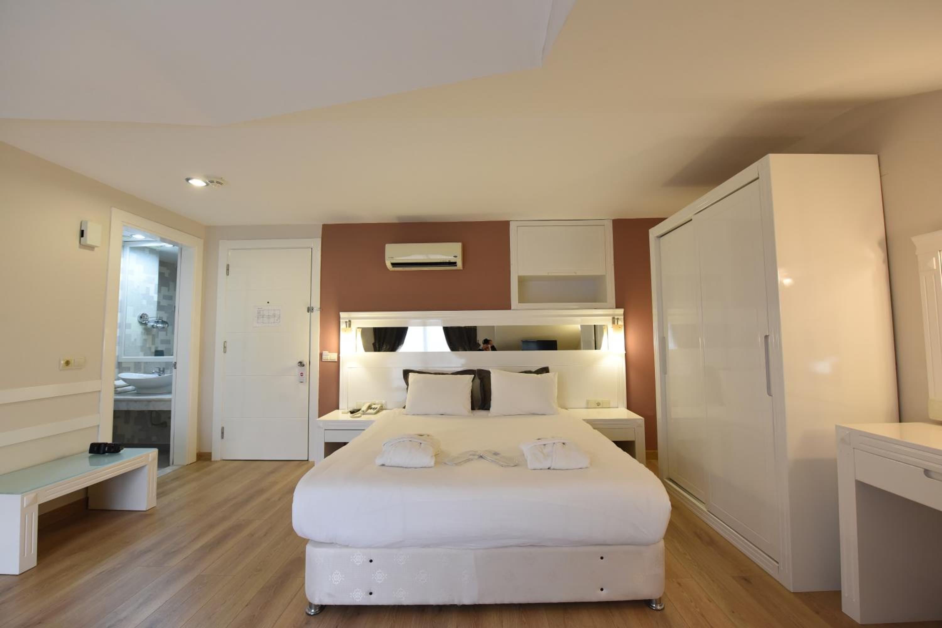 Tripolis Hotel 14