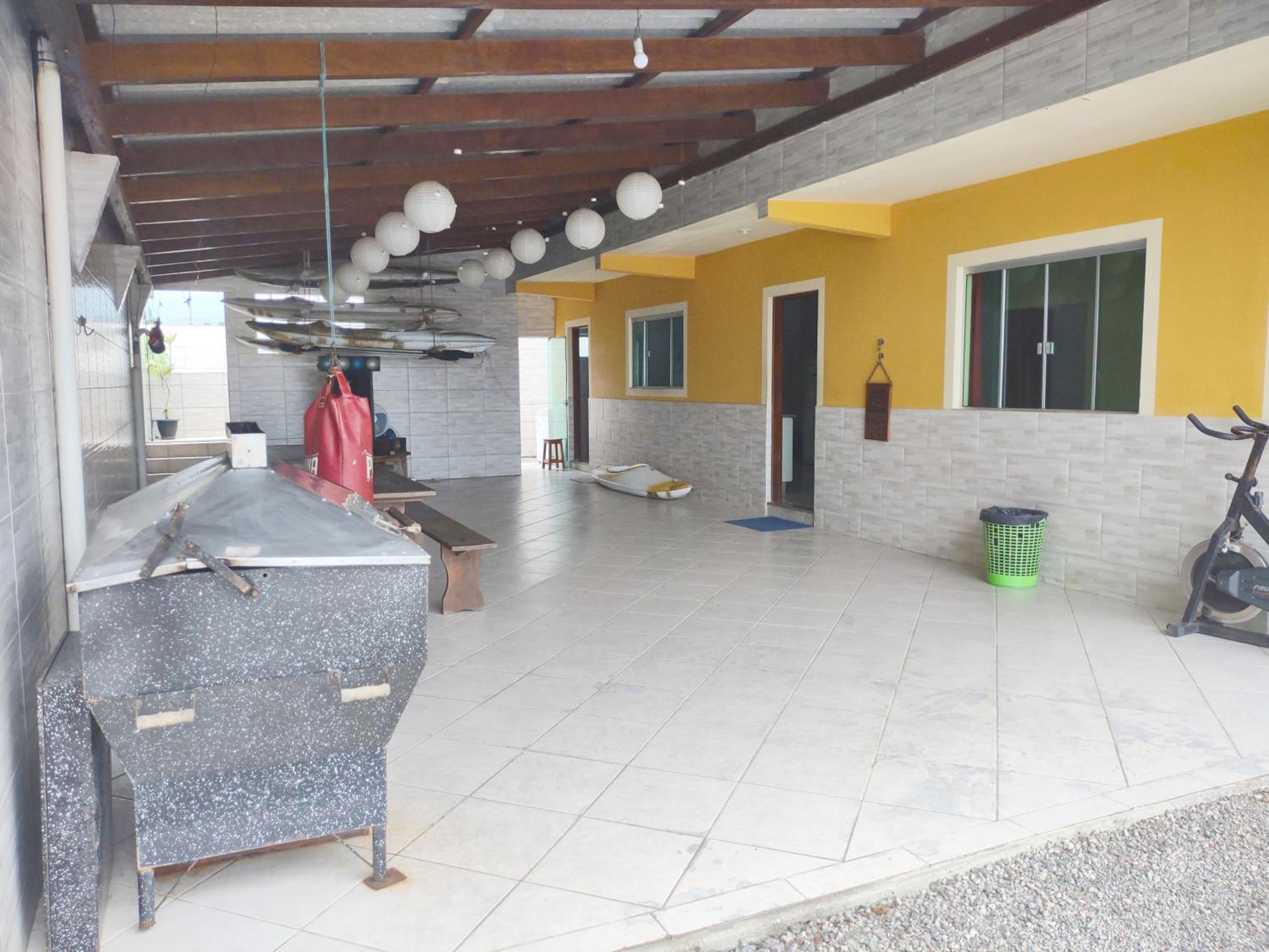Amplo Apartamento na Pinheira
