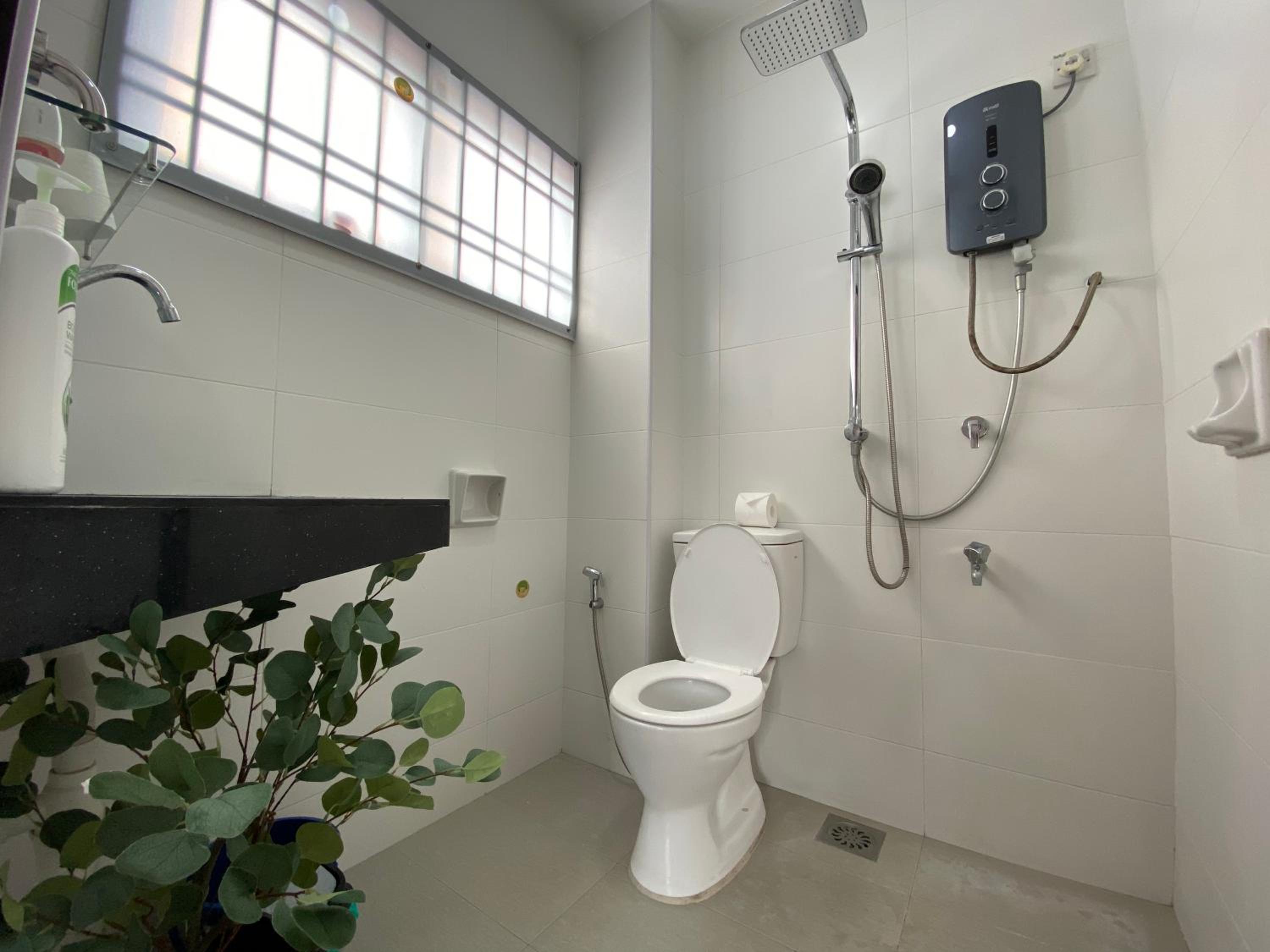 Do not book, property was sold