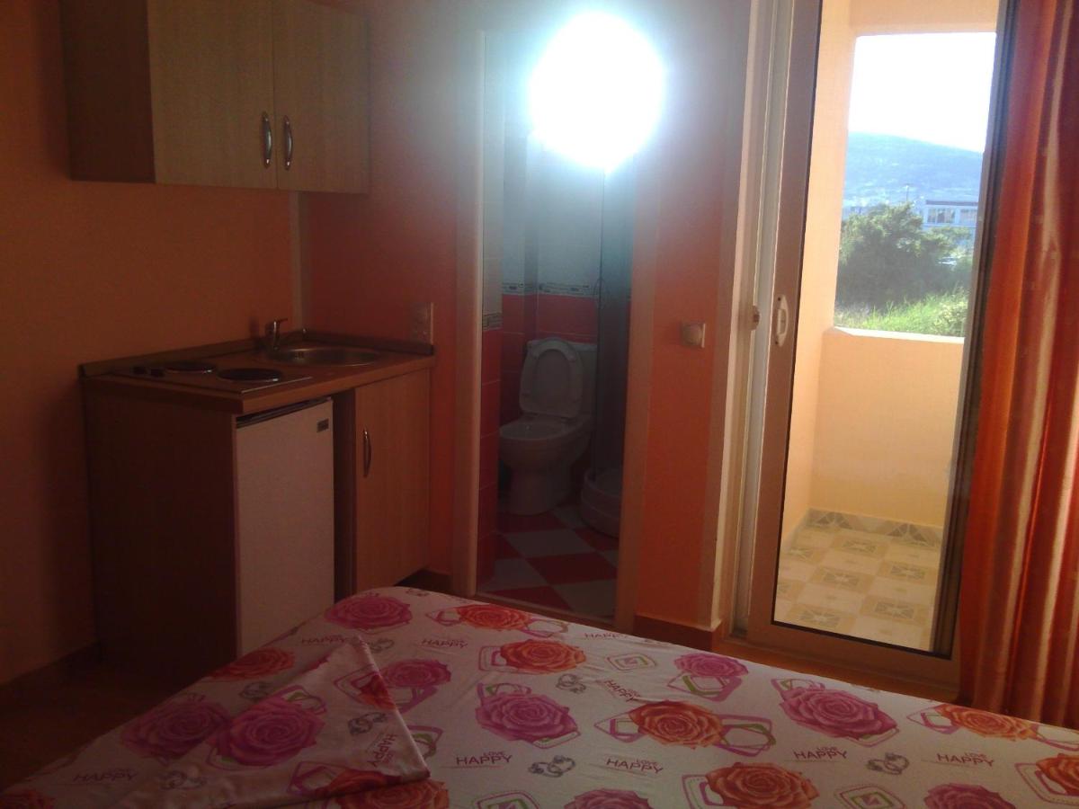Photo 38