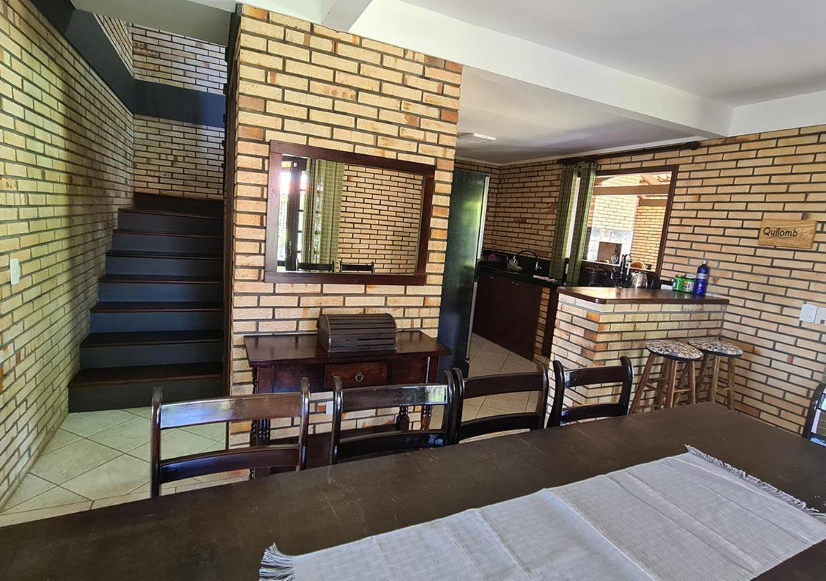 Casa REFÚGIO DO QUILOMBO, com Piscina Aquecida, 16 pessoas - Penha - SC