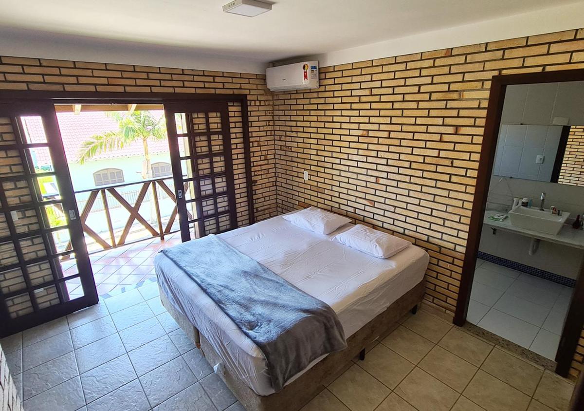 Casa REFÚGIO DO QUILOMBO, com Piscina Aquecida, 16 pessoas - Penha - SC