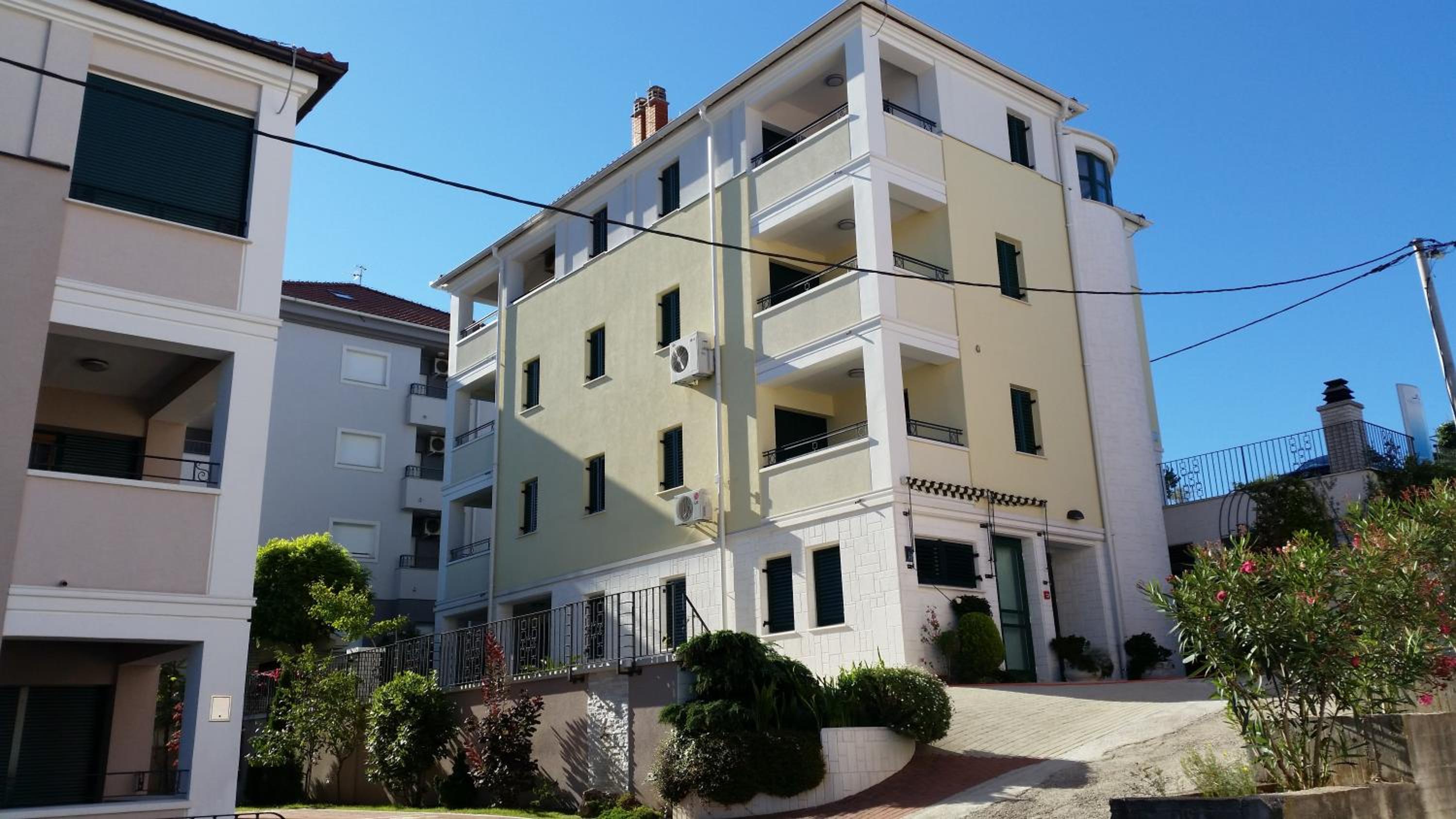 Apartments Villa Novak 1