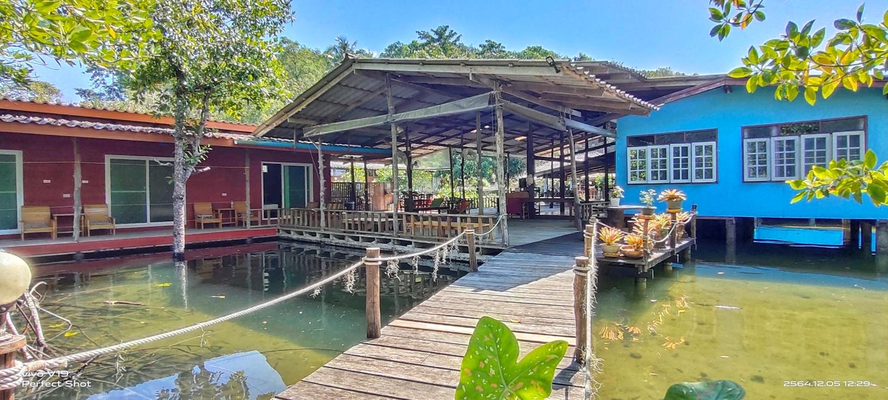 Hotel TA YAI HOMESTAY (ตา ยาย โฮมสเตย์) - Image 1