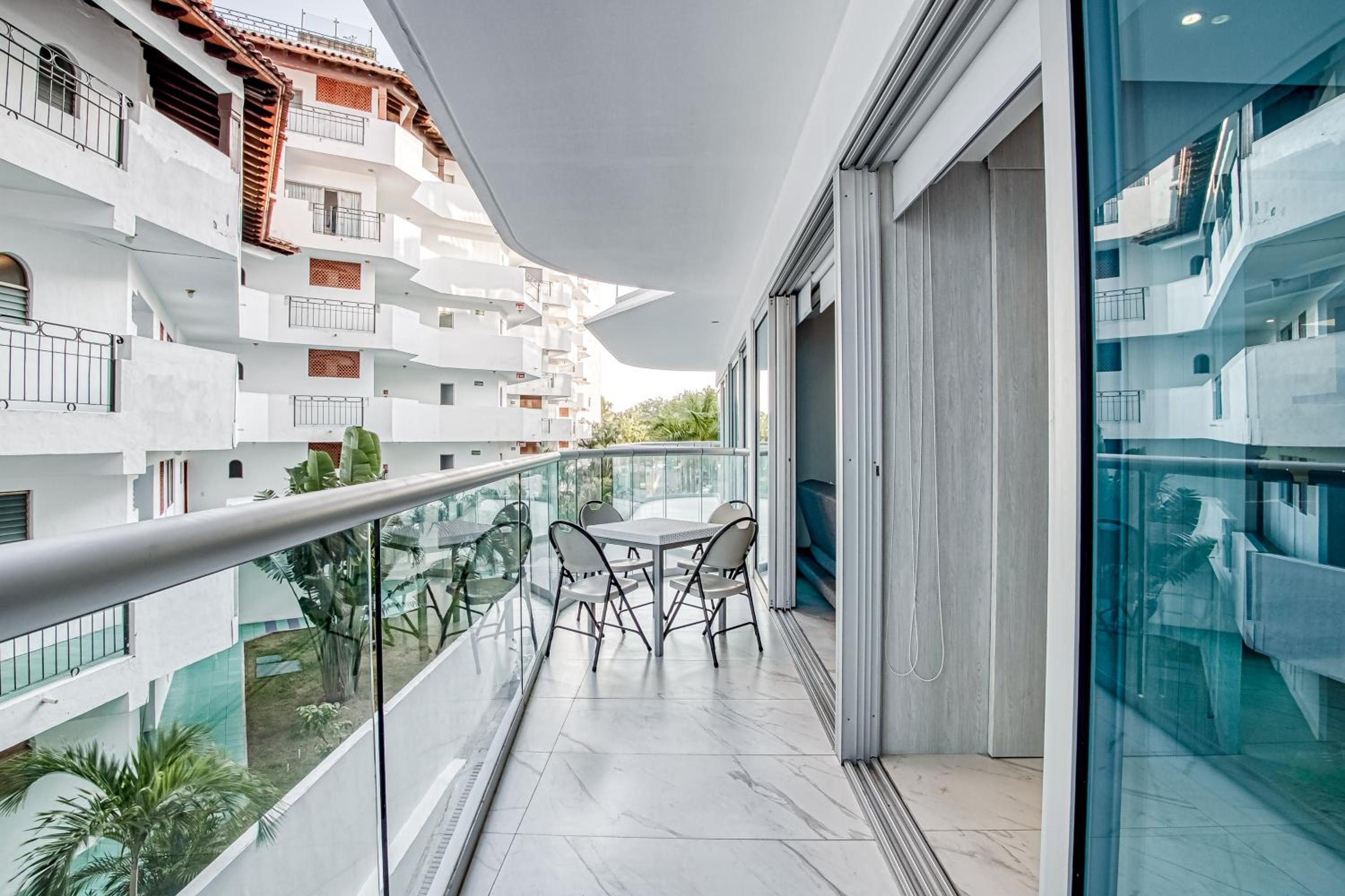 balcony