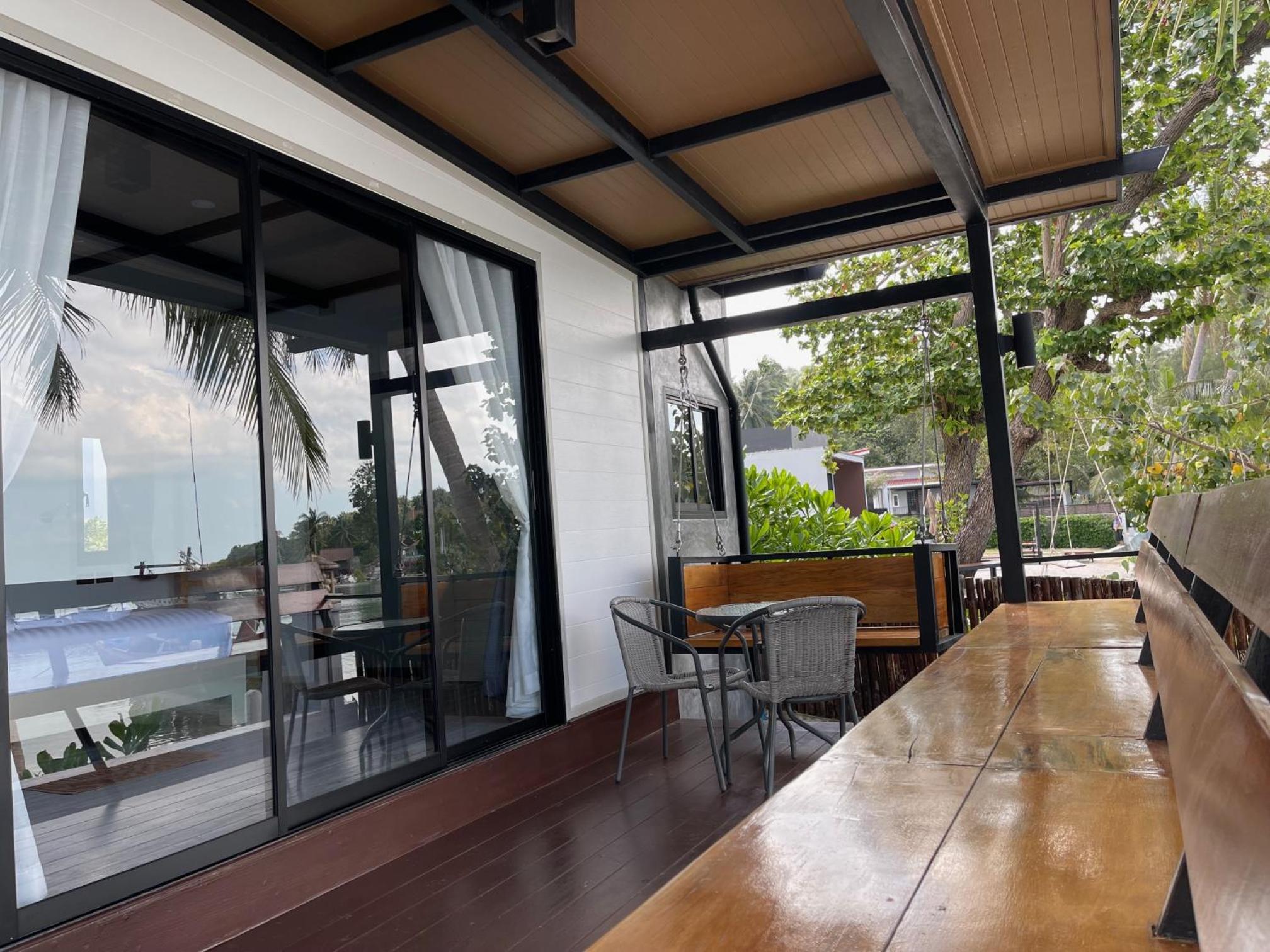 Breeze Bay Villas Koh Phangan