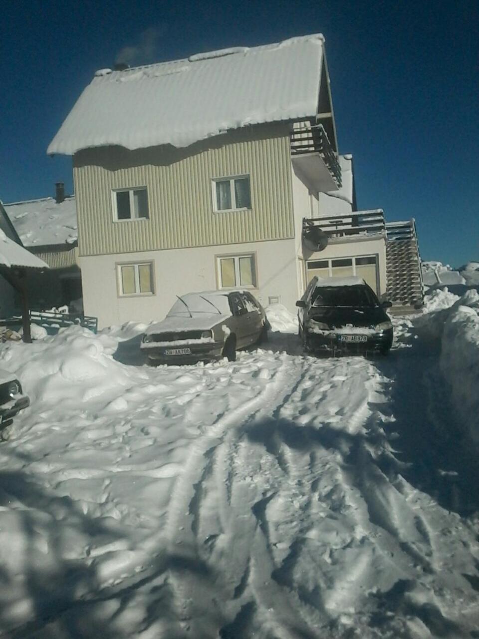 Photo 6
