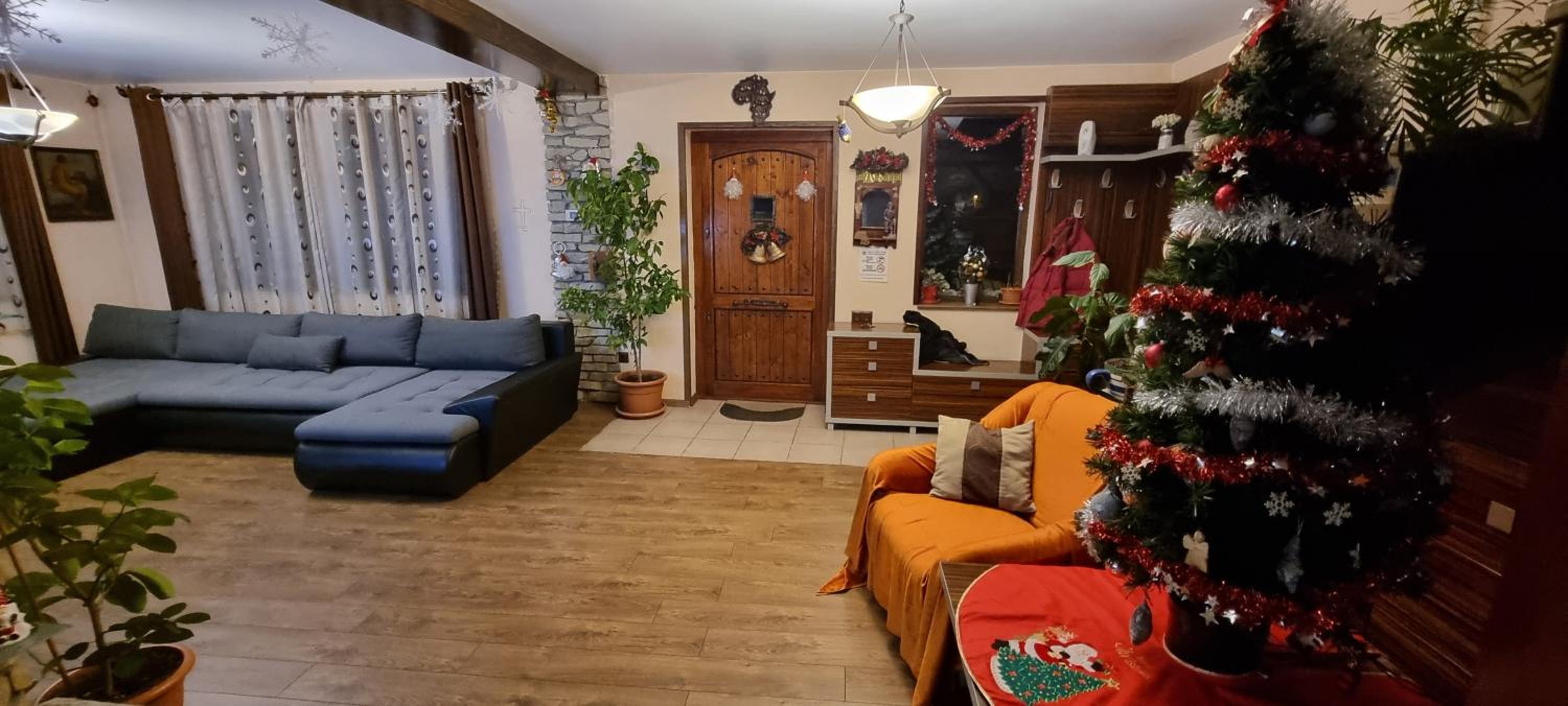 Photo 37