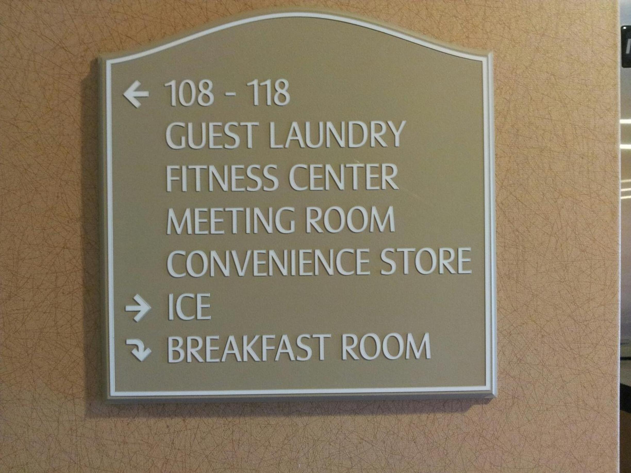 Cobblestone Inn & Suites - Hartington