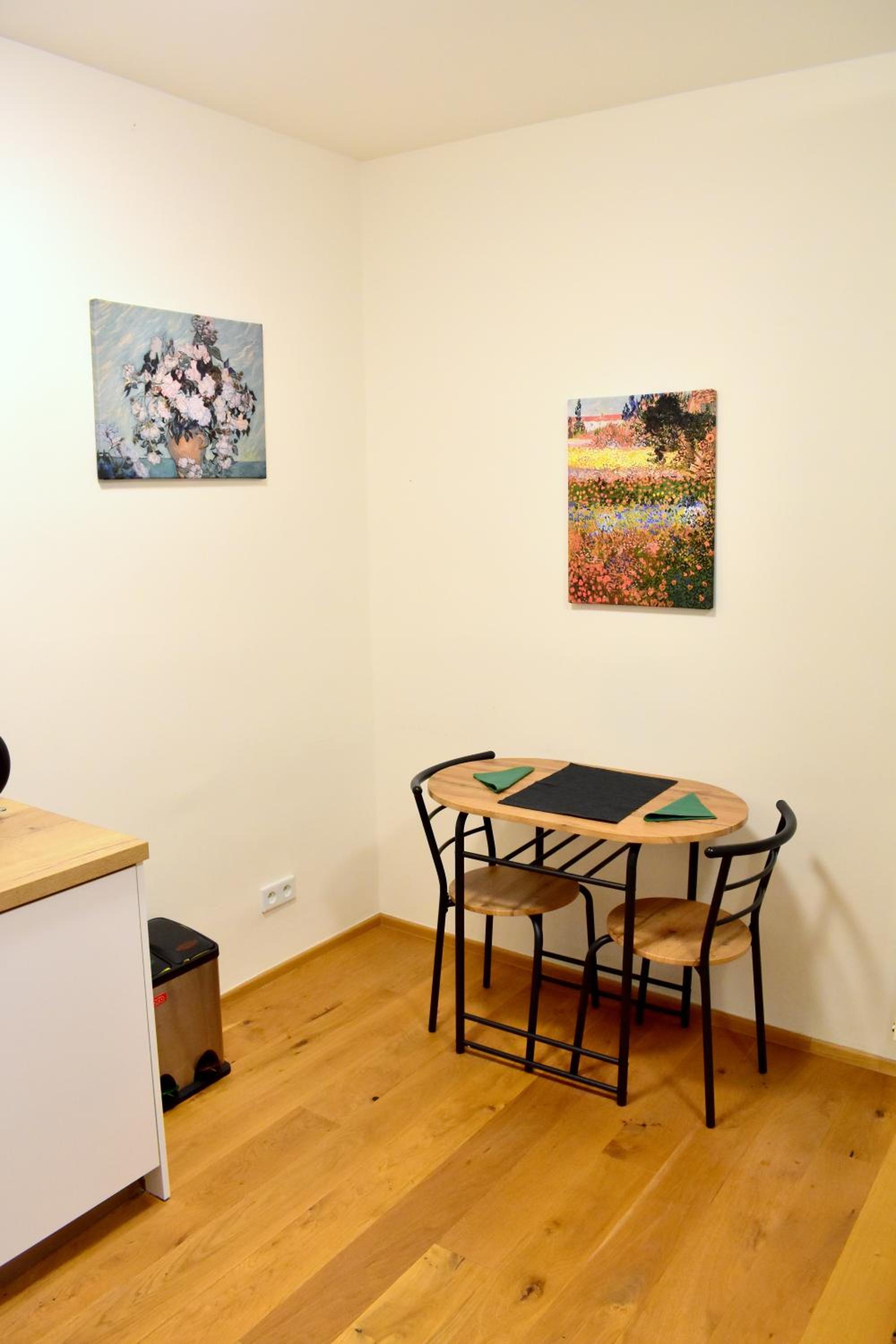 Airstay Prague apartment: Grebovka