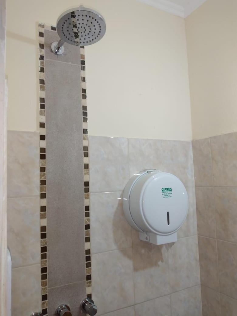 VC Habitaciones básicas con baño privado Nro 1, 4 y 5 Serena Alojamientos