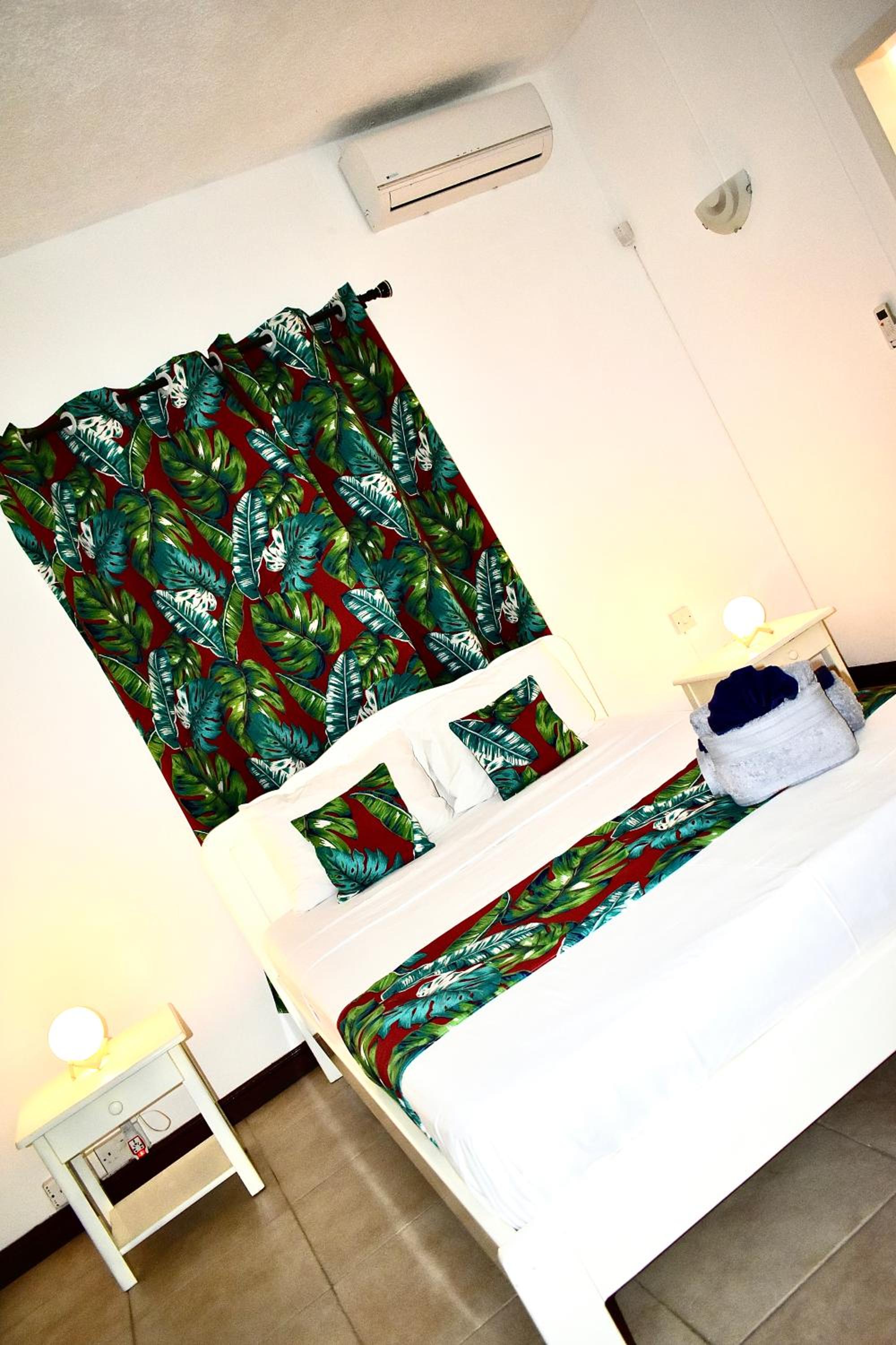 VILLA DES ILES MONT CHOISY