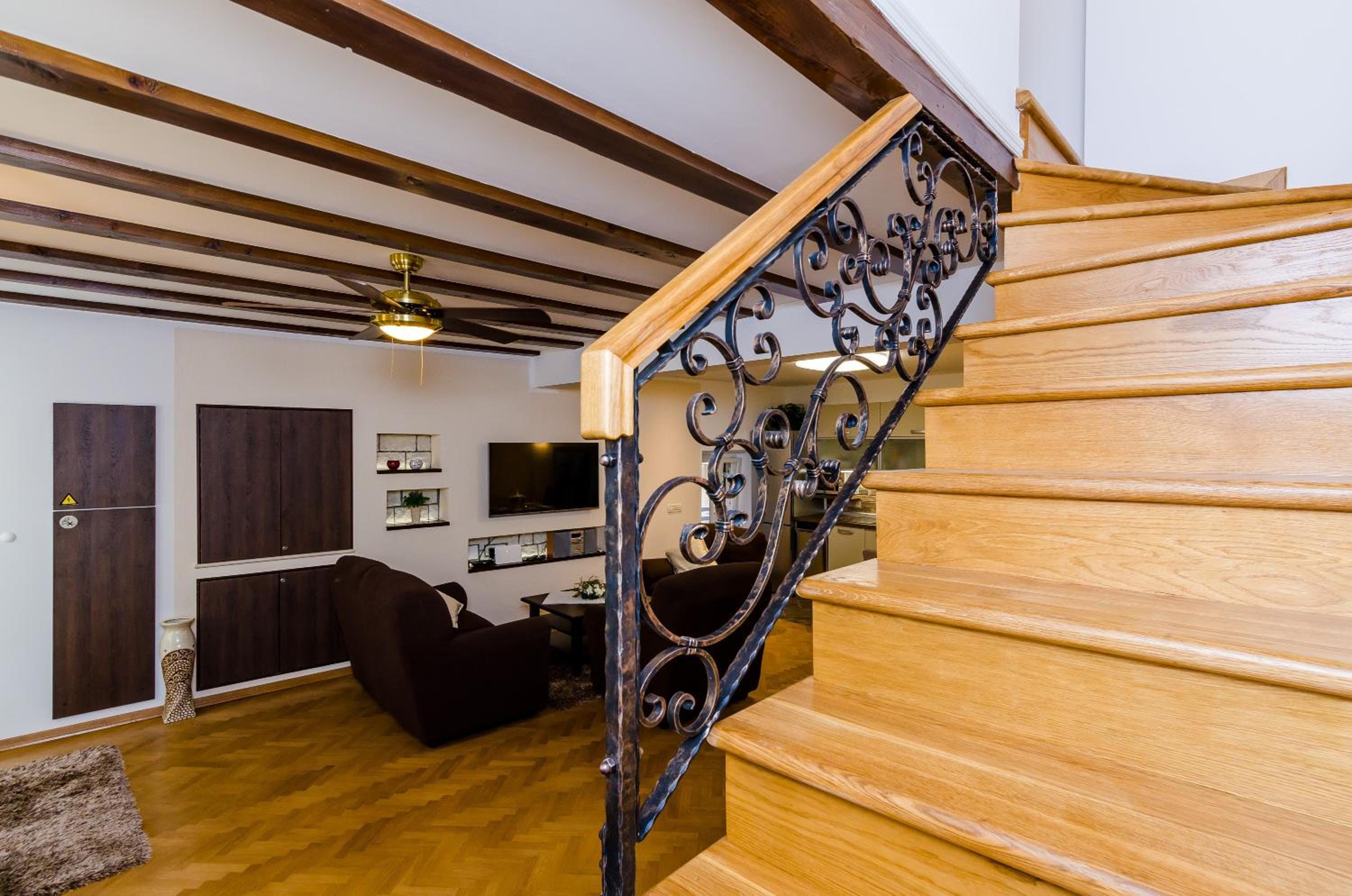 Apartment Maru Prestige