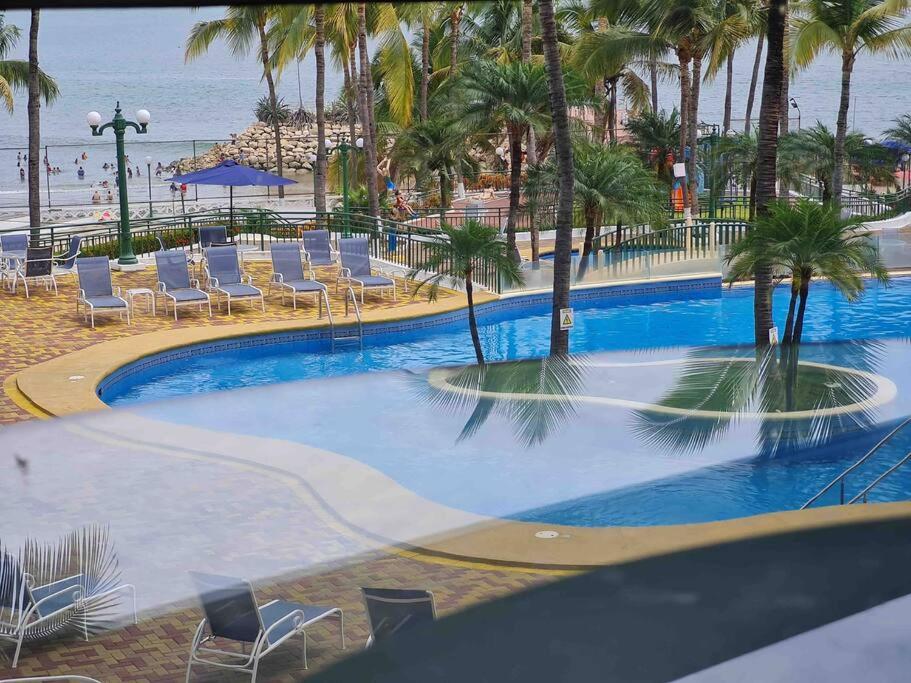 Hotel Departamento Con Vista Y Acceso A La Playa