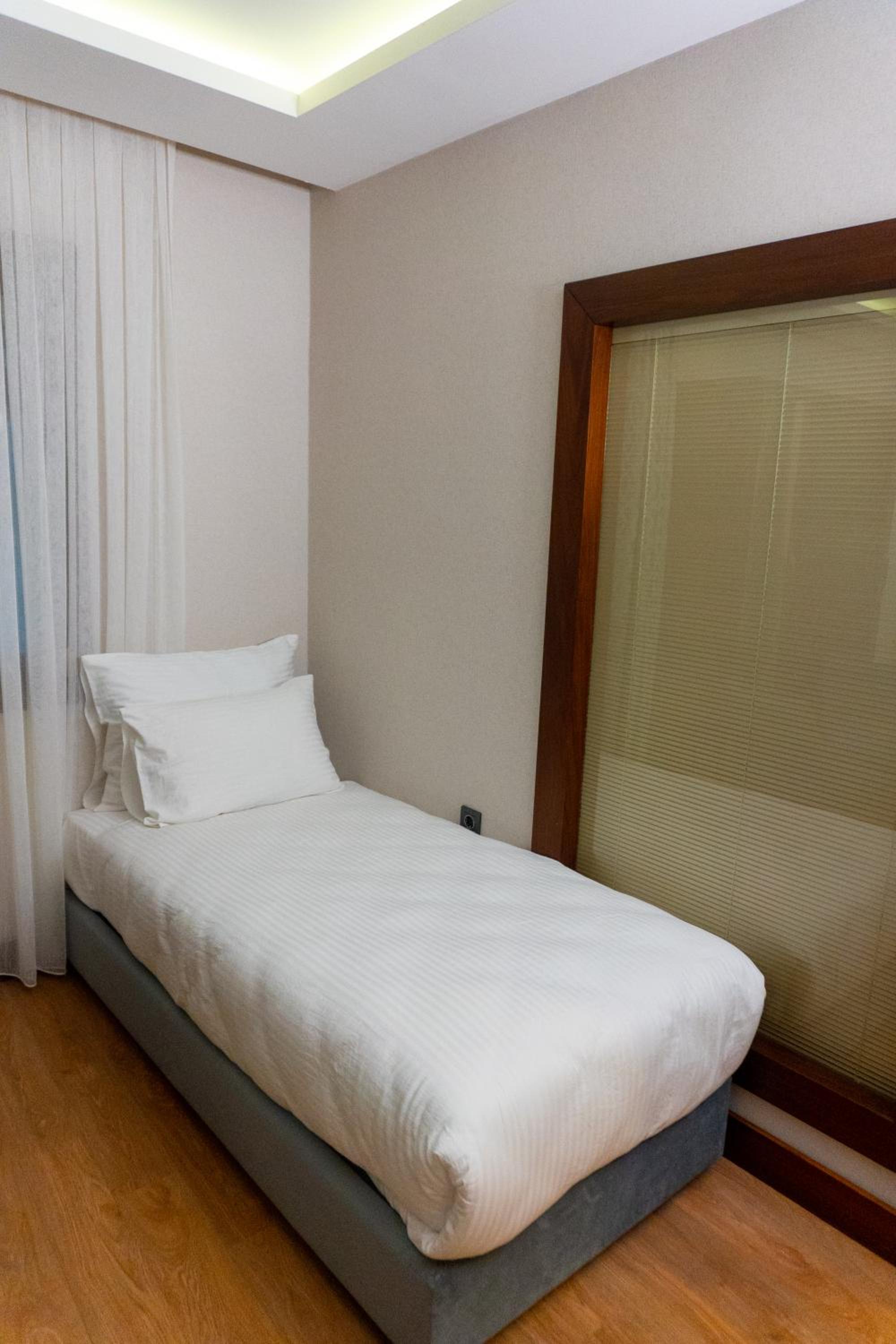 Long Stay İstanbul Hotel - Image 18