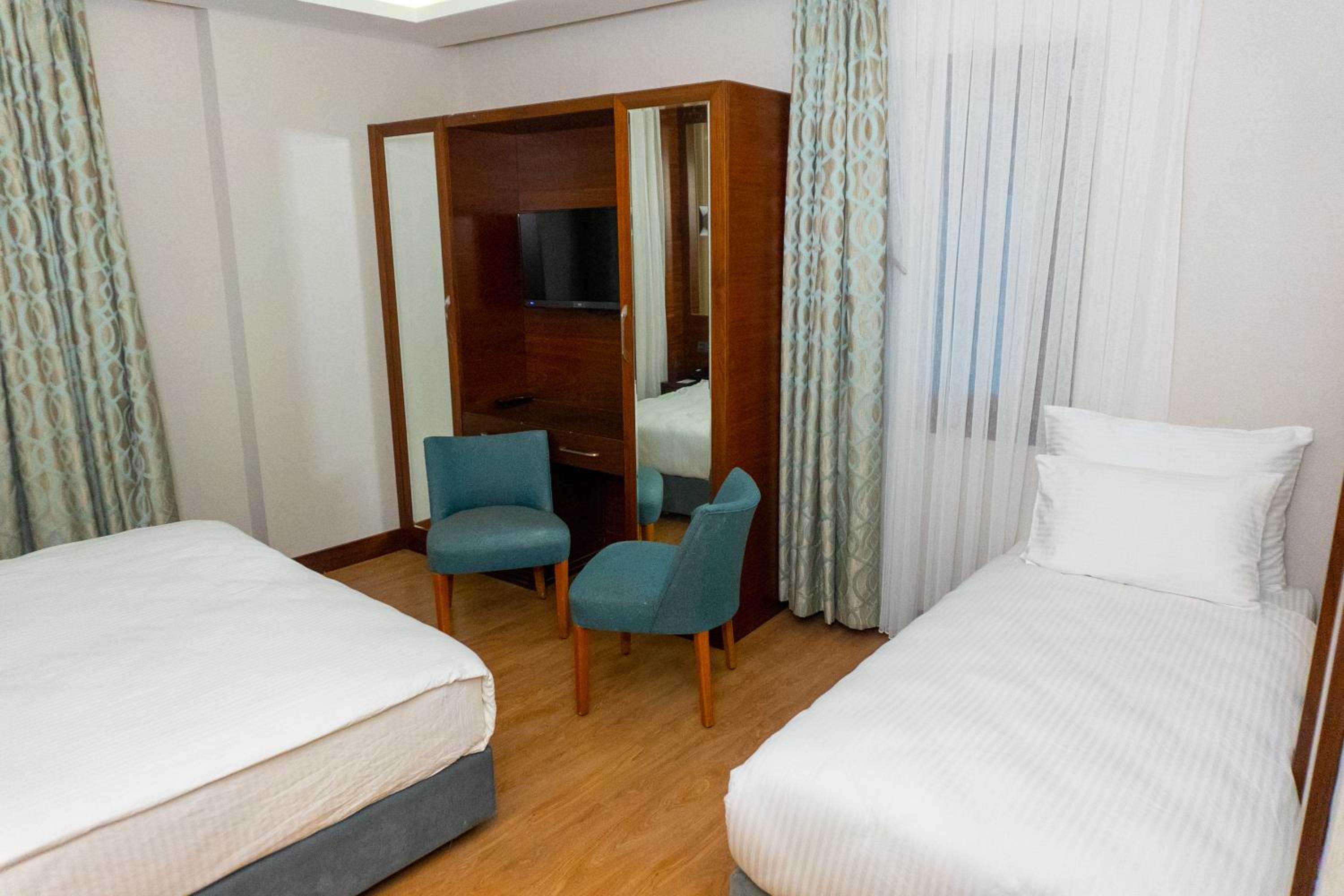 Long Stay İstanbul Hotel - Image 17